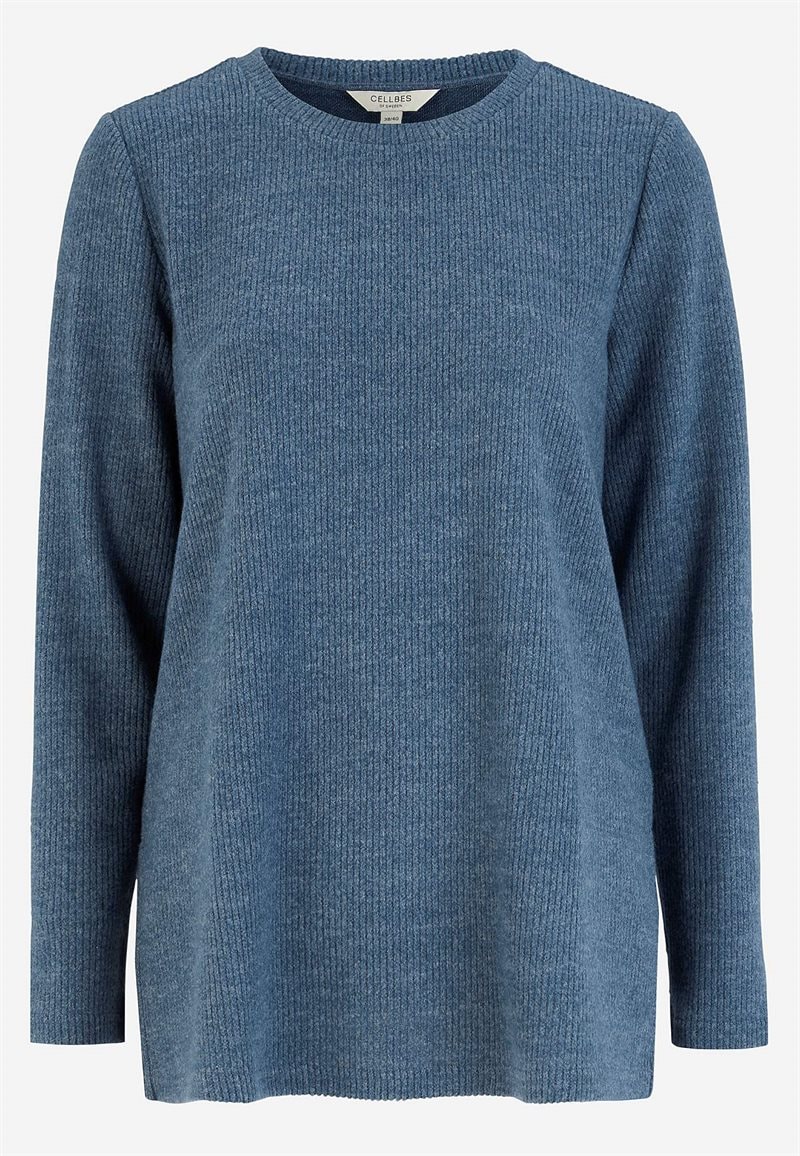 Super miękki sweter z rozcięciami