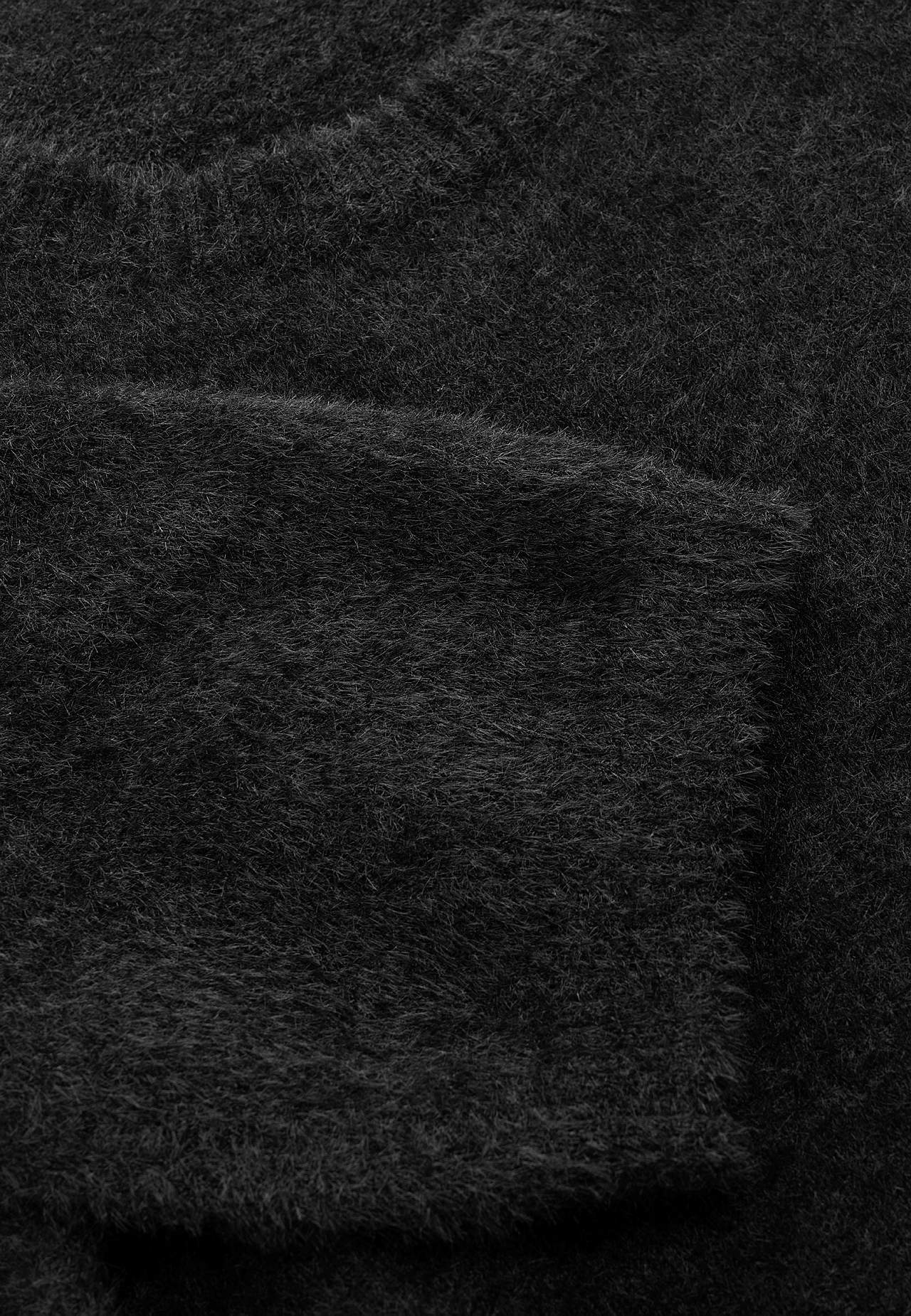 Dzianinowy sweter z krótkim rękawem