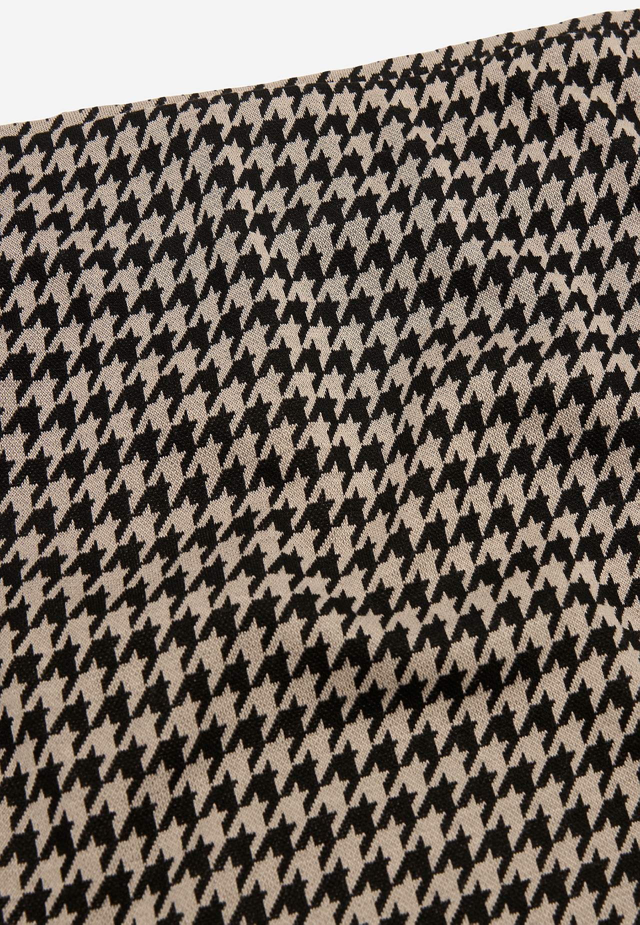 Spódnica we wzorze żakardowym