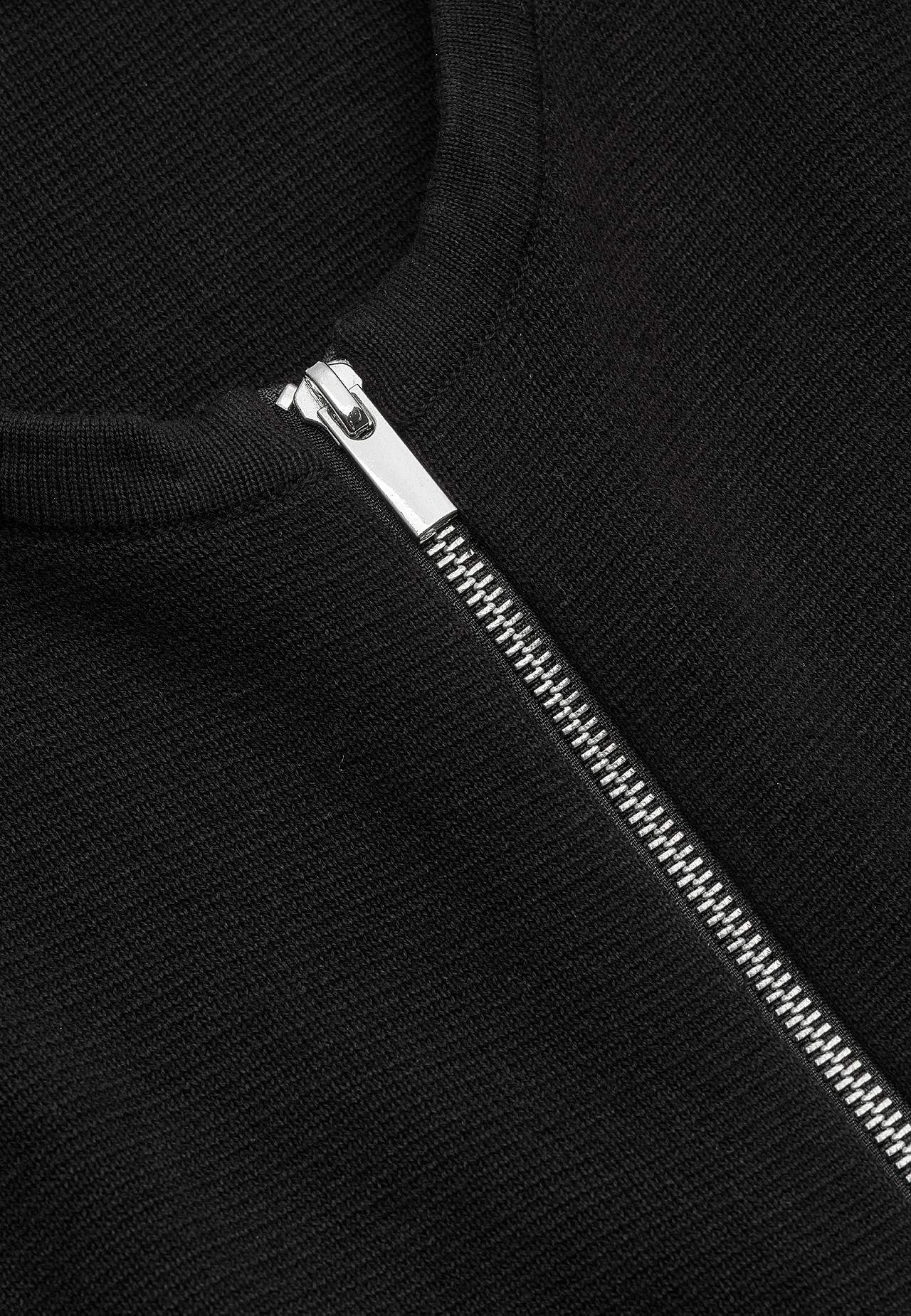Rozpinany sweter ze zamkiem
