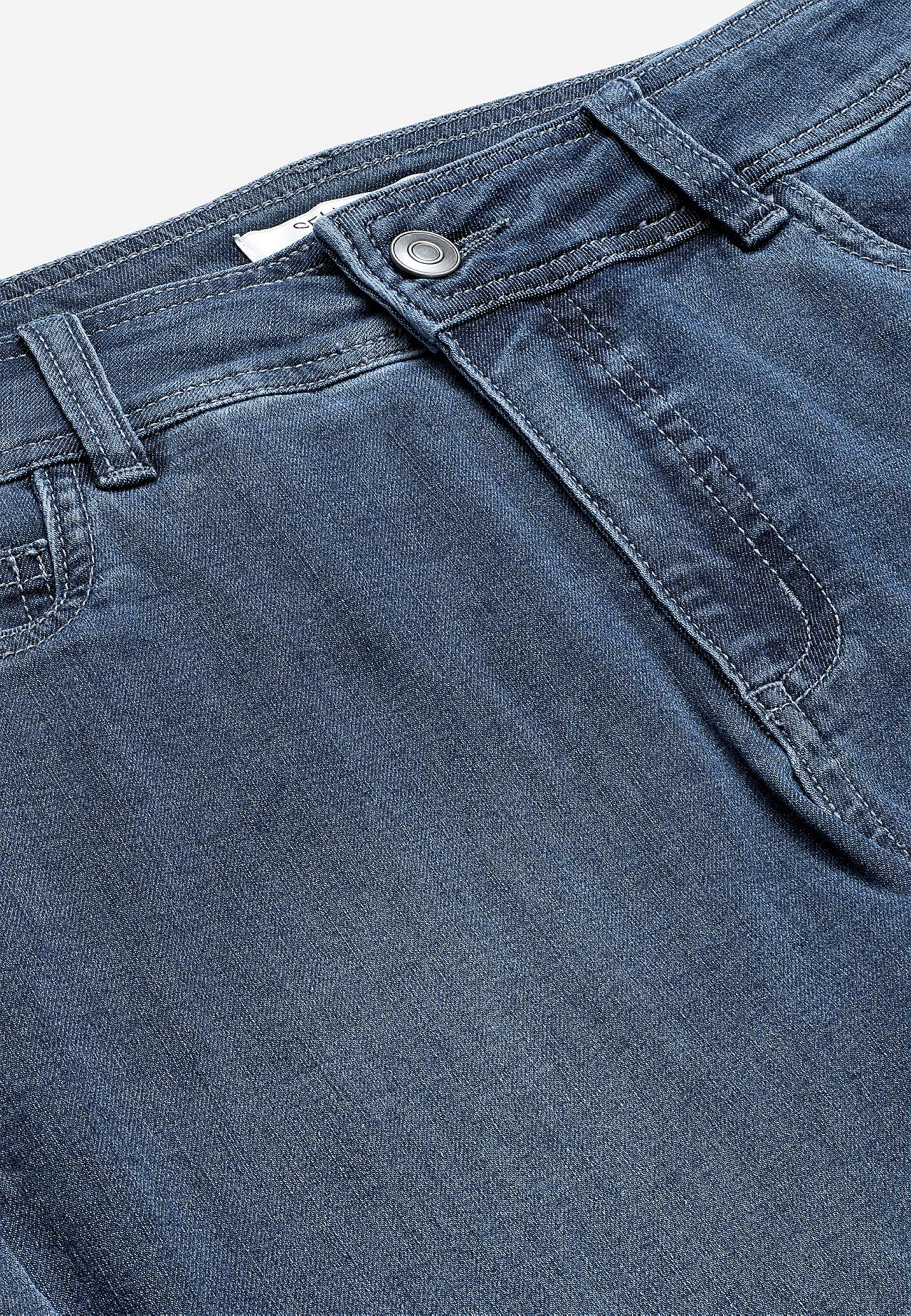 Superelastyczne jeansy bootcut Sara