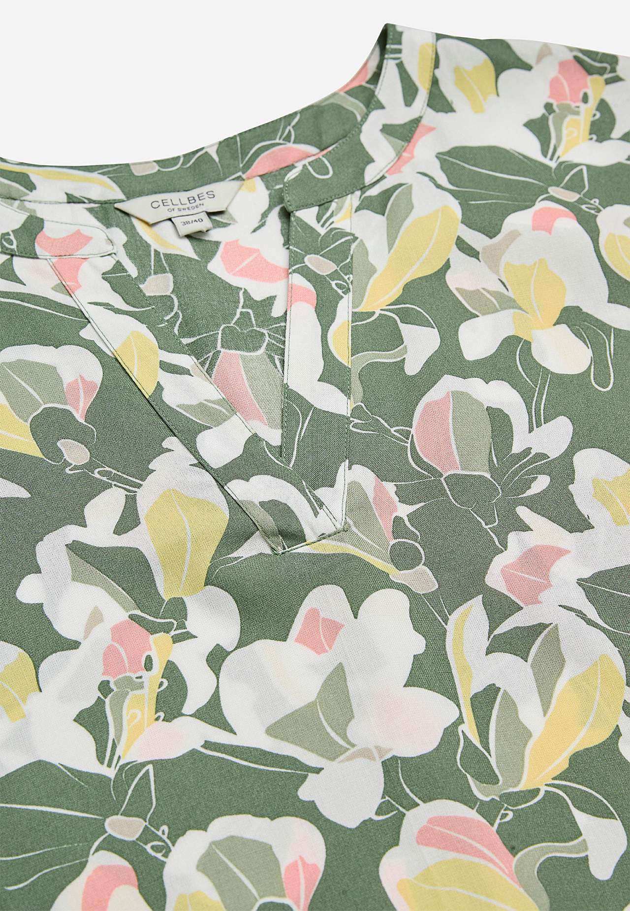 Sukienka z wiskozy z falbanką