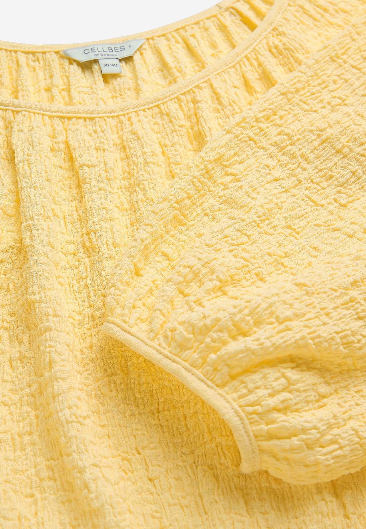 Dżersejowa sukienka ze strukturą