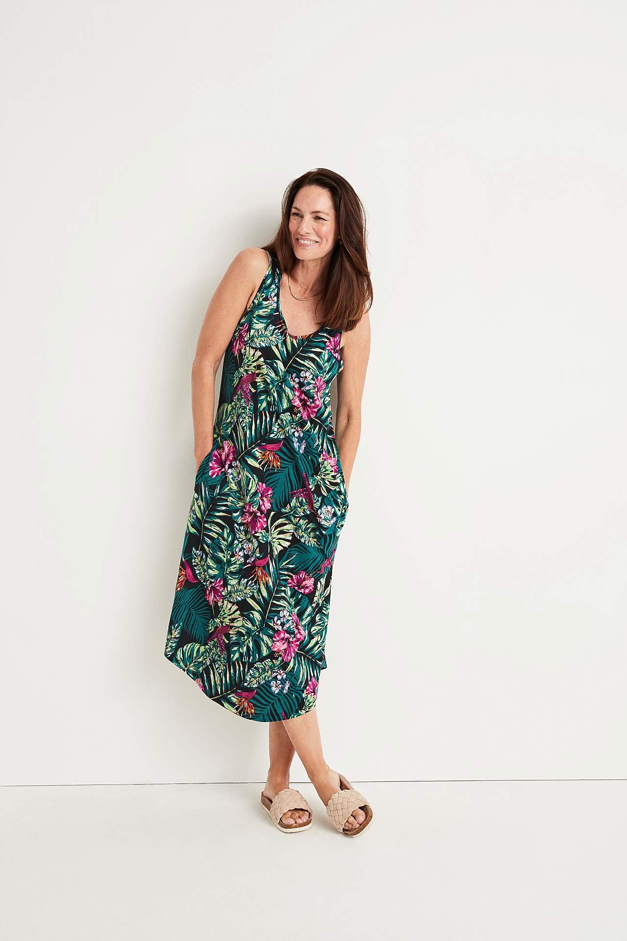 Dżersejowa sukienka w kwiaty