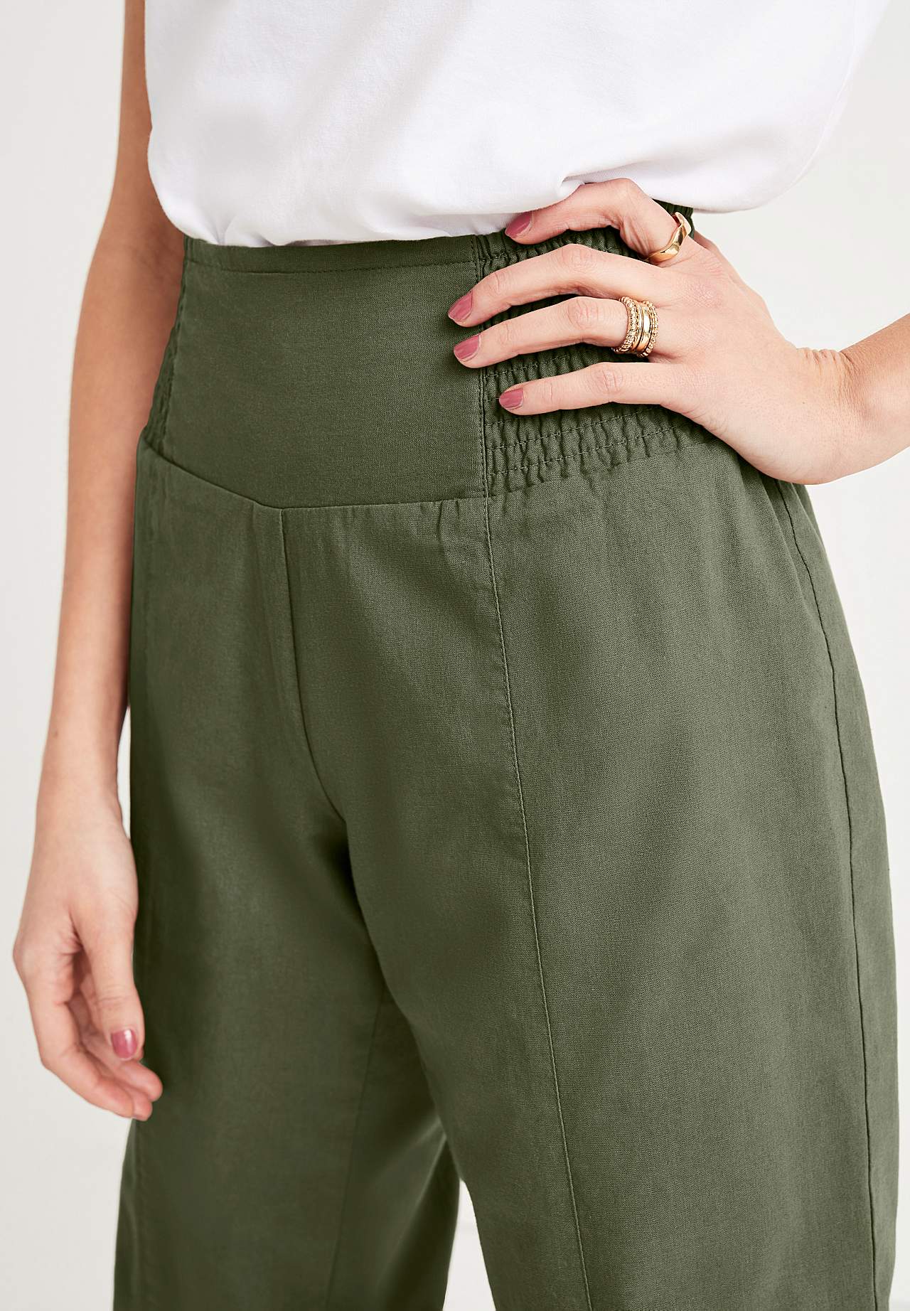 Tkane spodnie capri Nellie