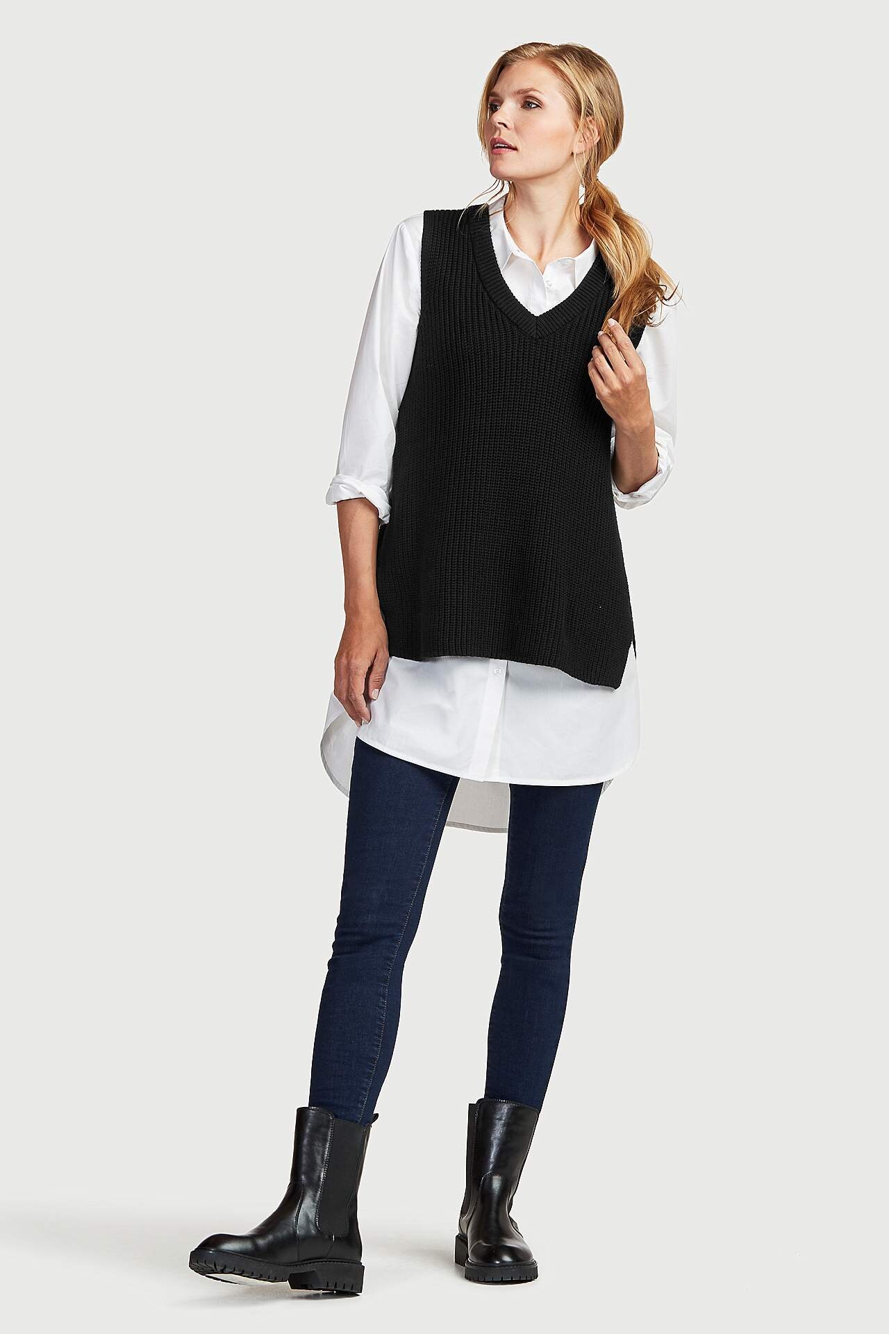 Dżinsy z rozszerzanymi nogawkami