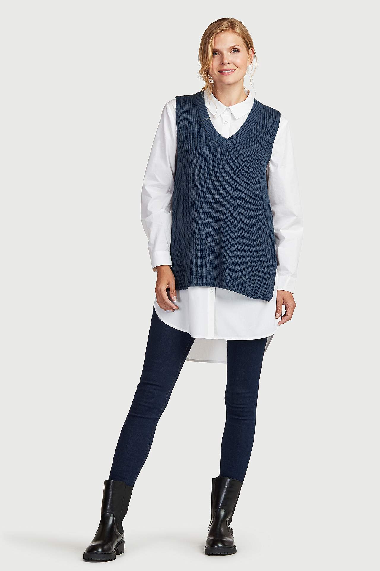 Dżinsy z rozszerzanymi nogawkami