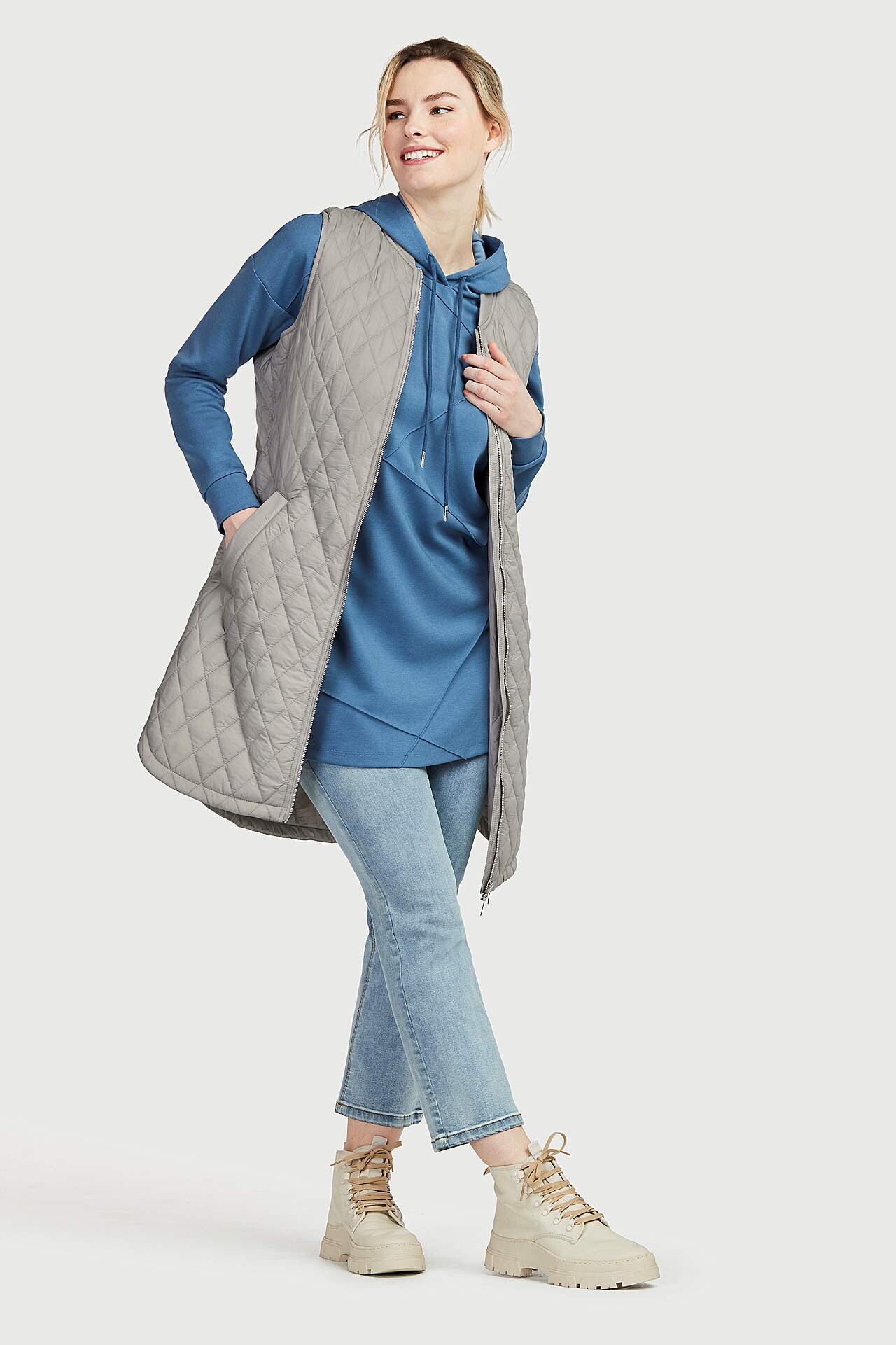 Pikowana i długa kamizelka