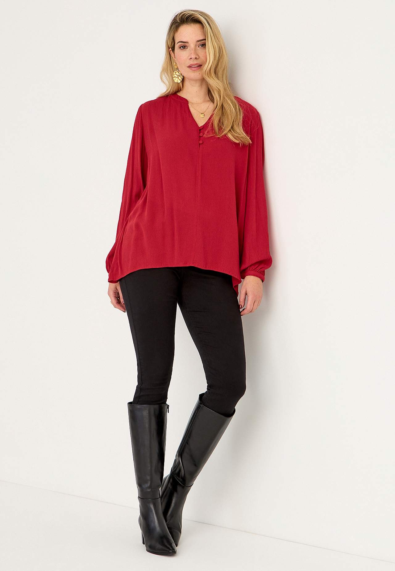 Krepowana bluzka z guzikami