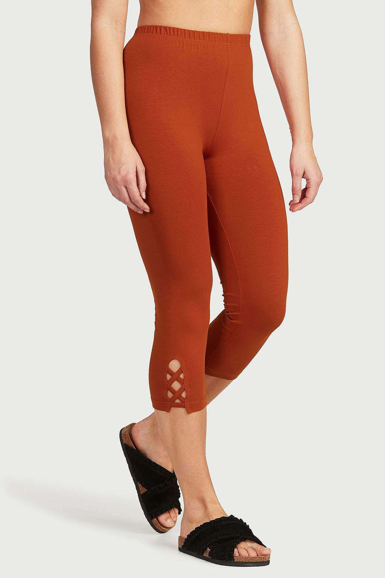 Legginsy rybaczki z miłymi detalami 2 sztuki