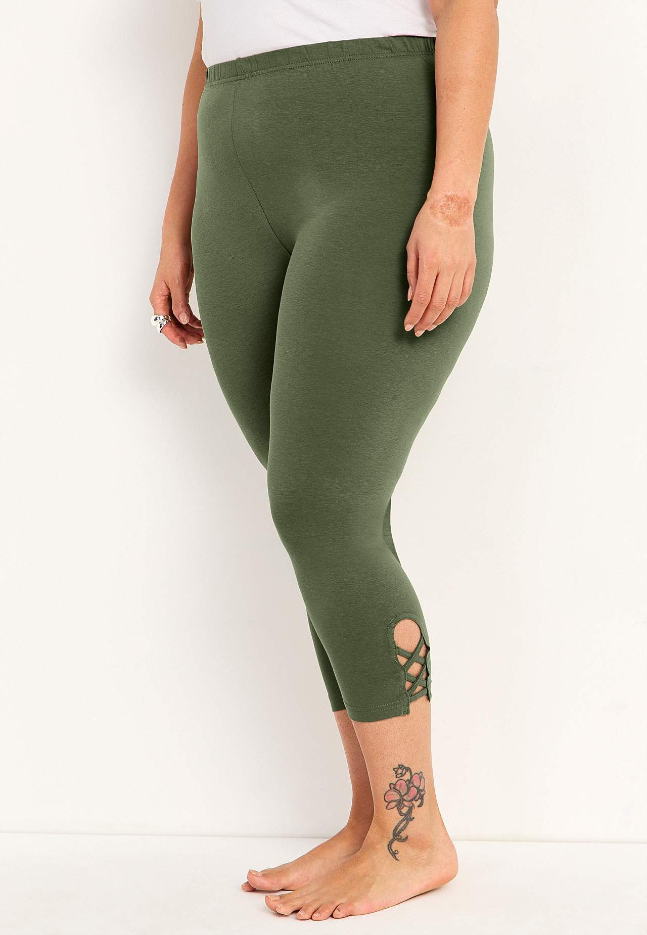Legginsy rybaczki z miłymi detalami 2 sztuki