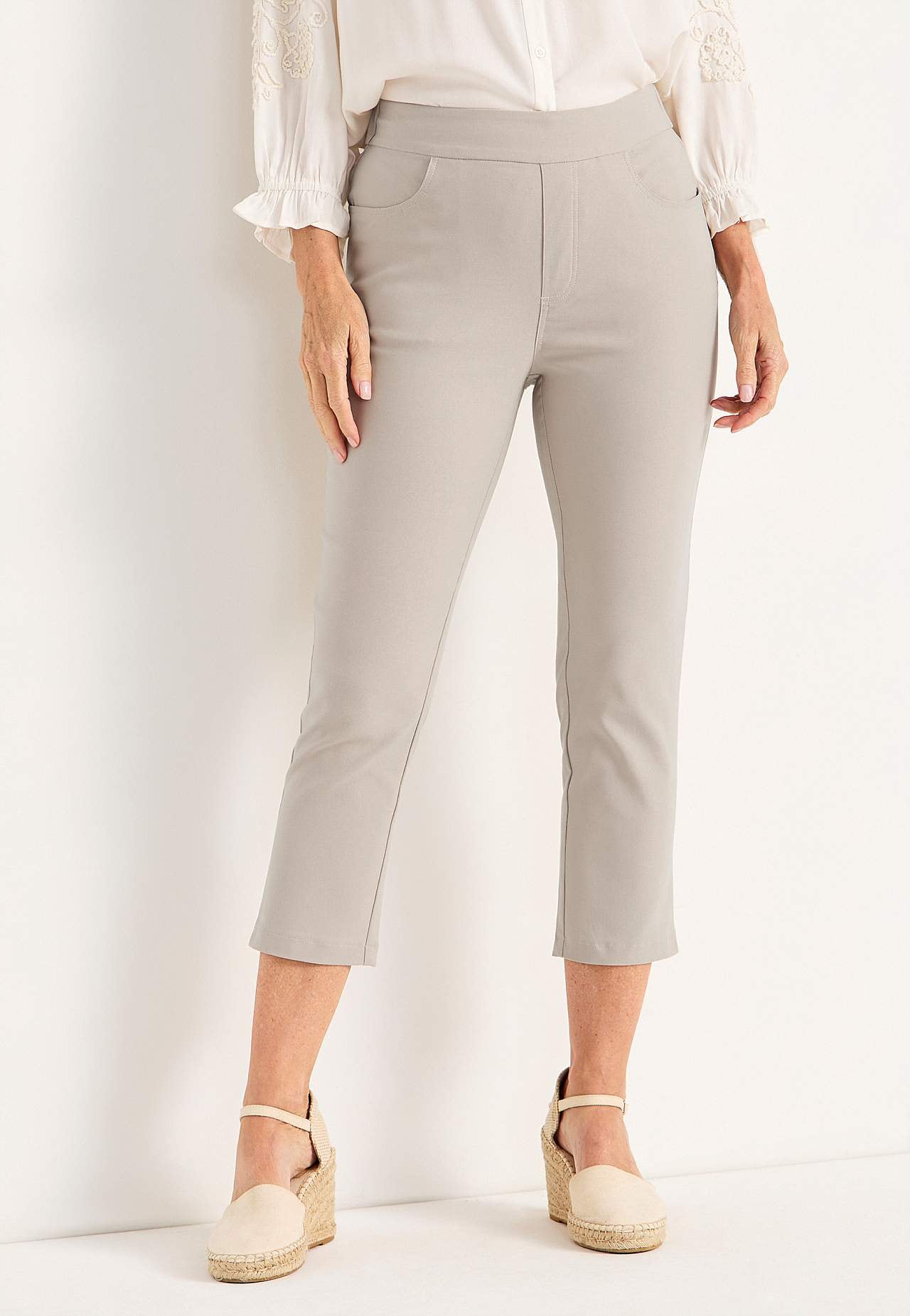 Superwygodne spodnie capri