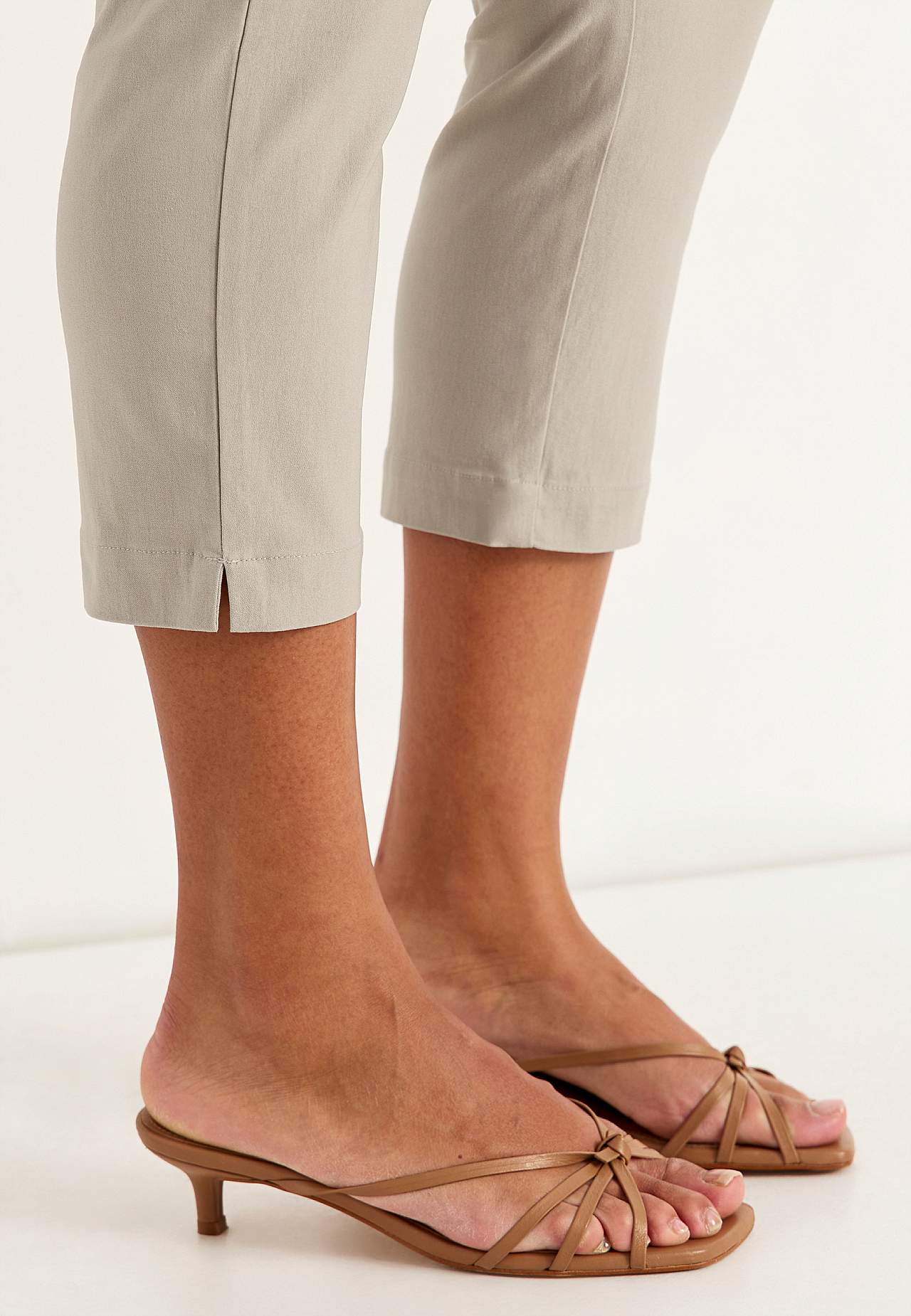 Superwygodne spodnie capri