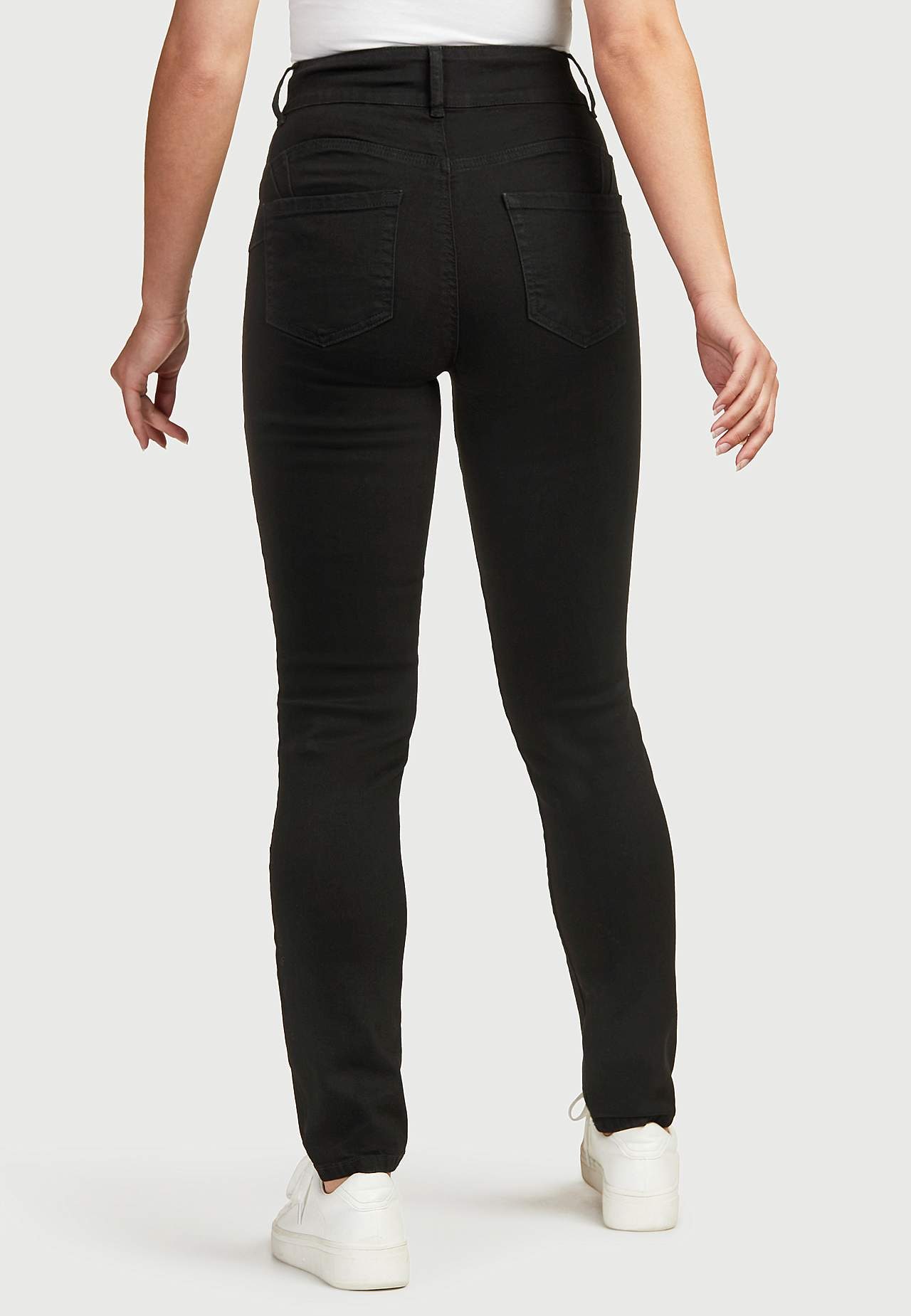 Jeansy modelujące ze stretchem Judy