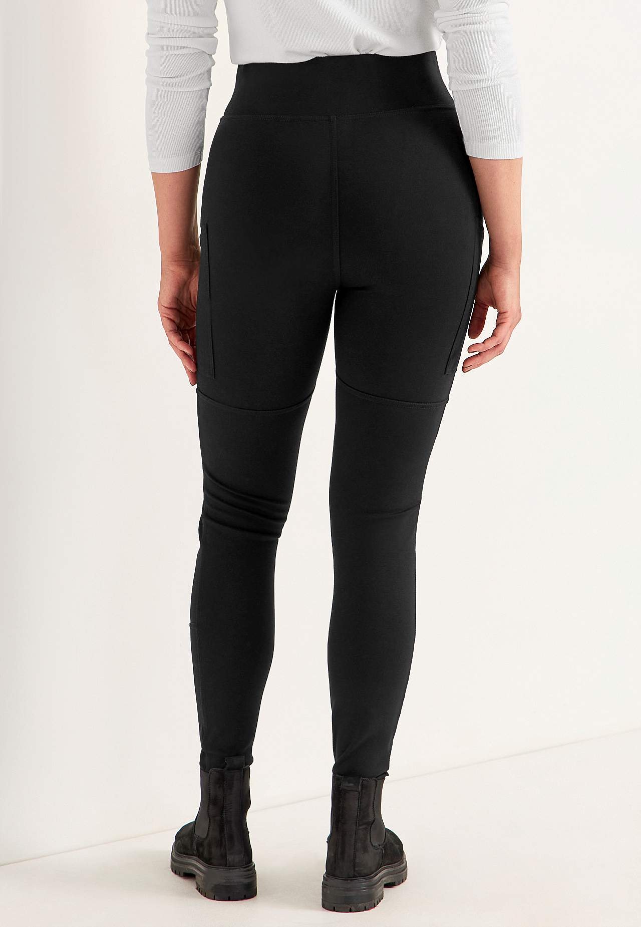 Legginsy z bocznymi kieszeniami