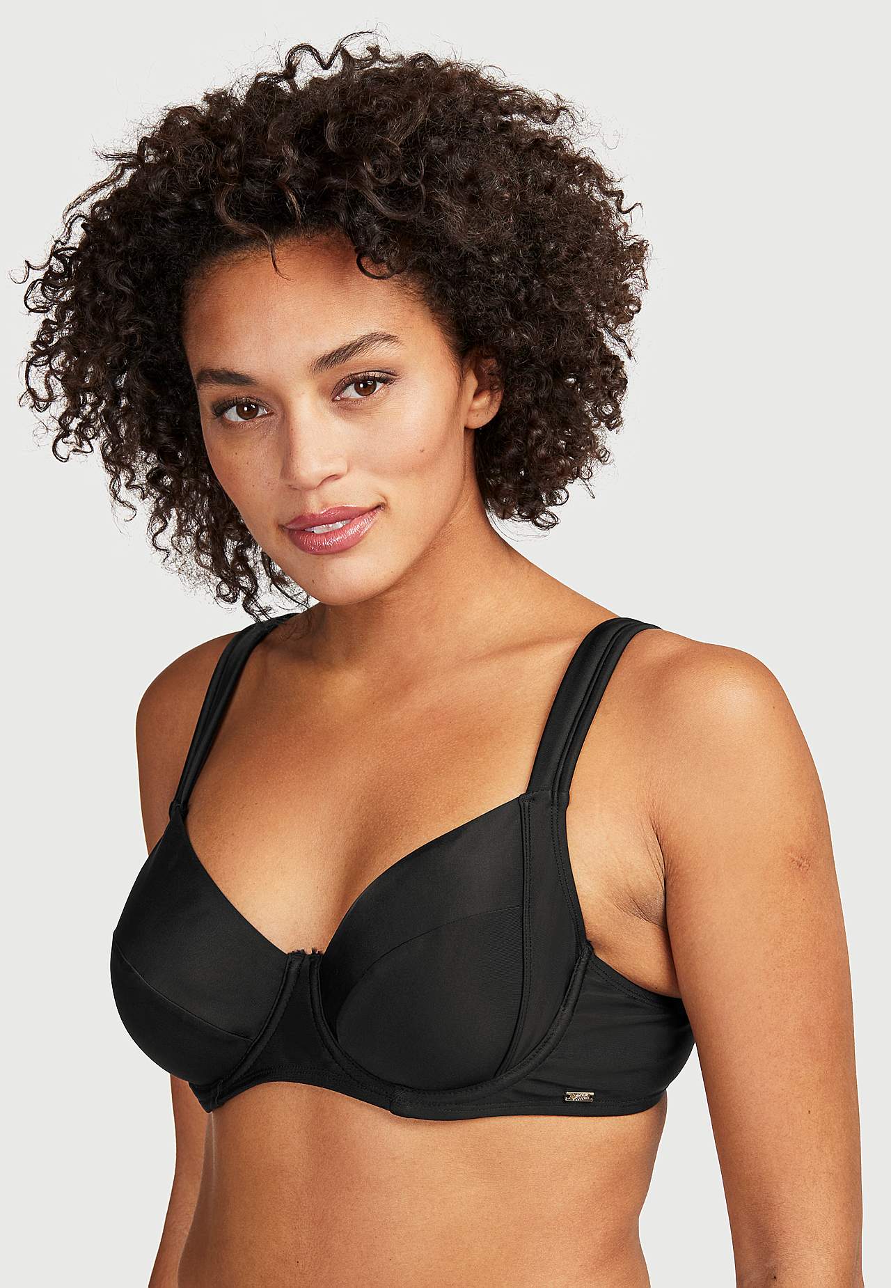 Nieuszytwniony biustonosz bikini Umeå