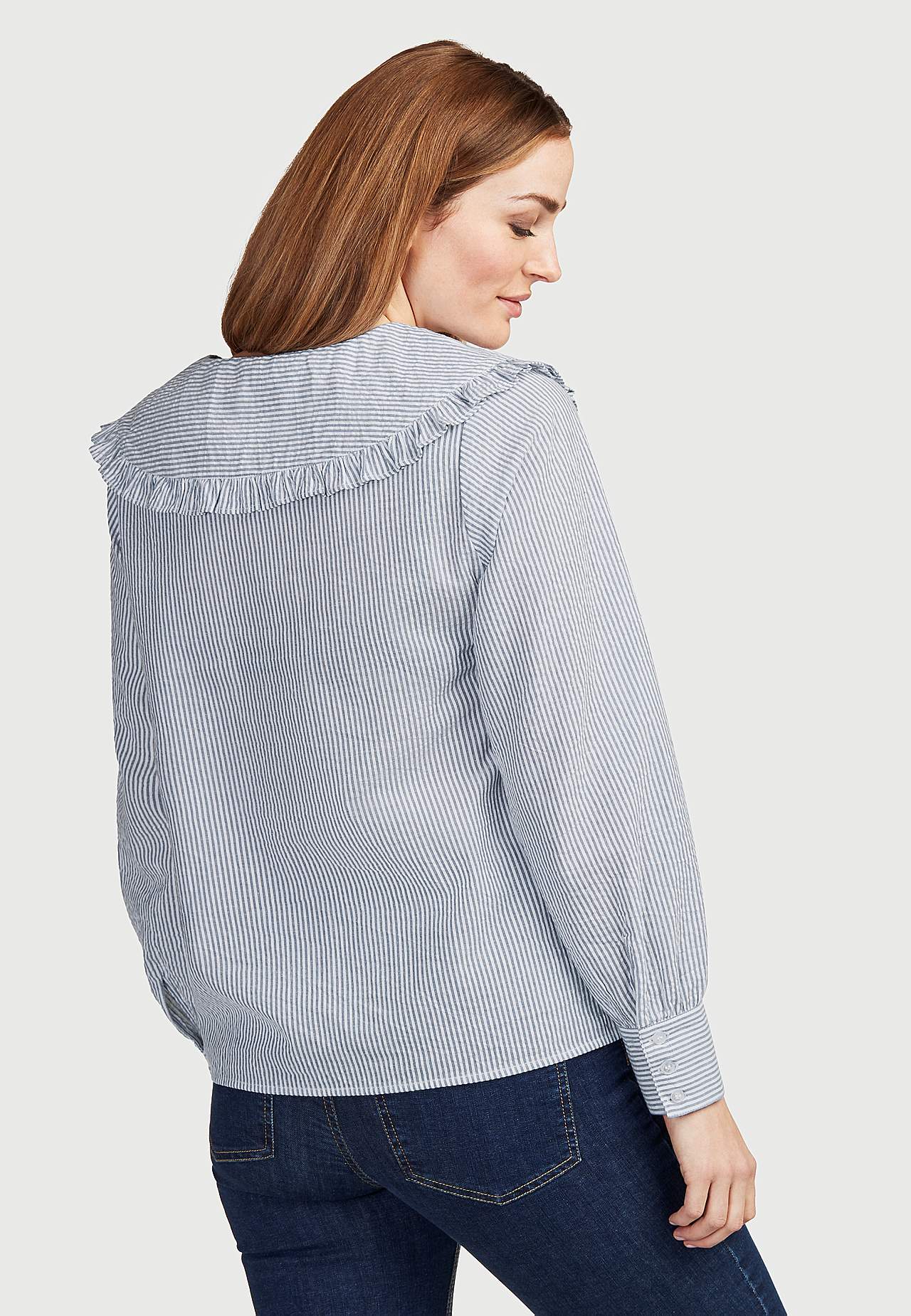 Bluzka z kołnierzem z falbanką