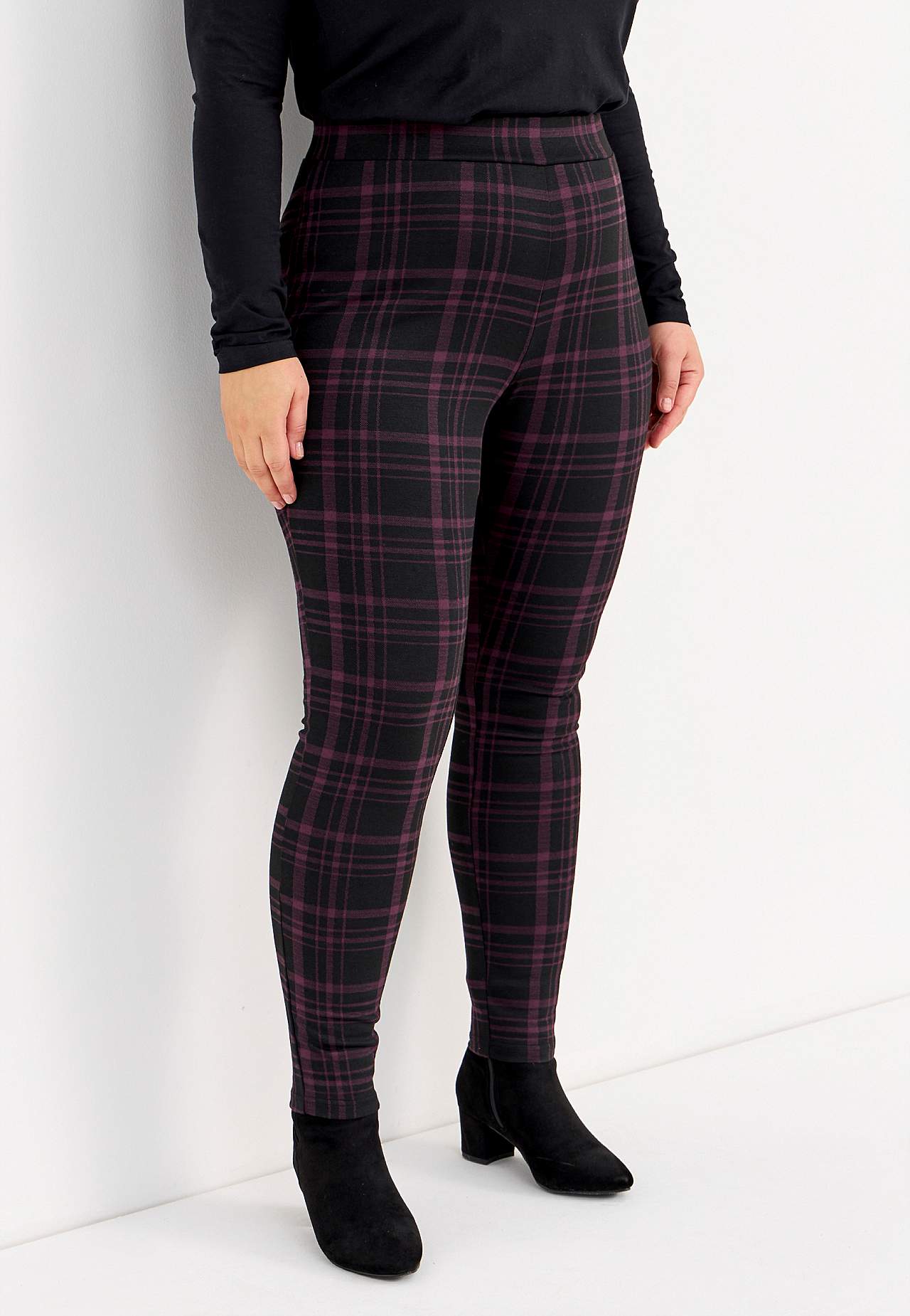 Kraciaste legginsy
