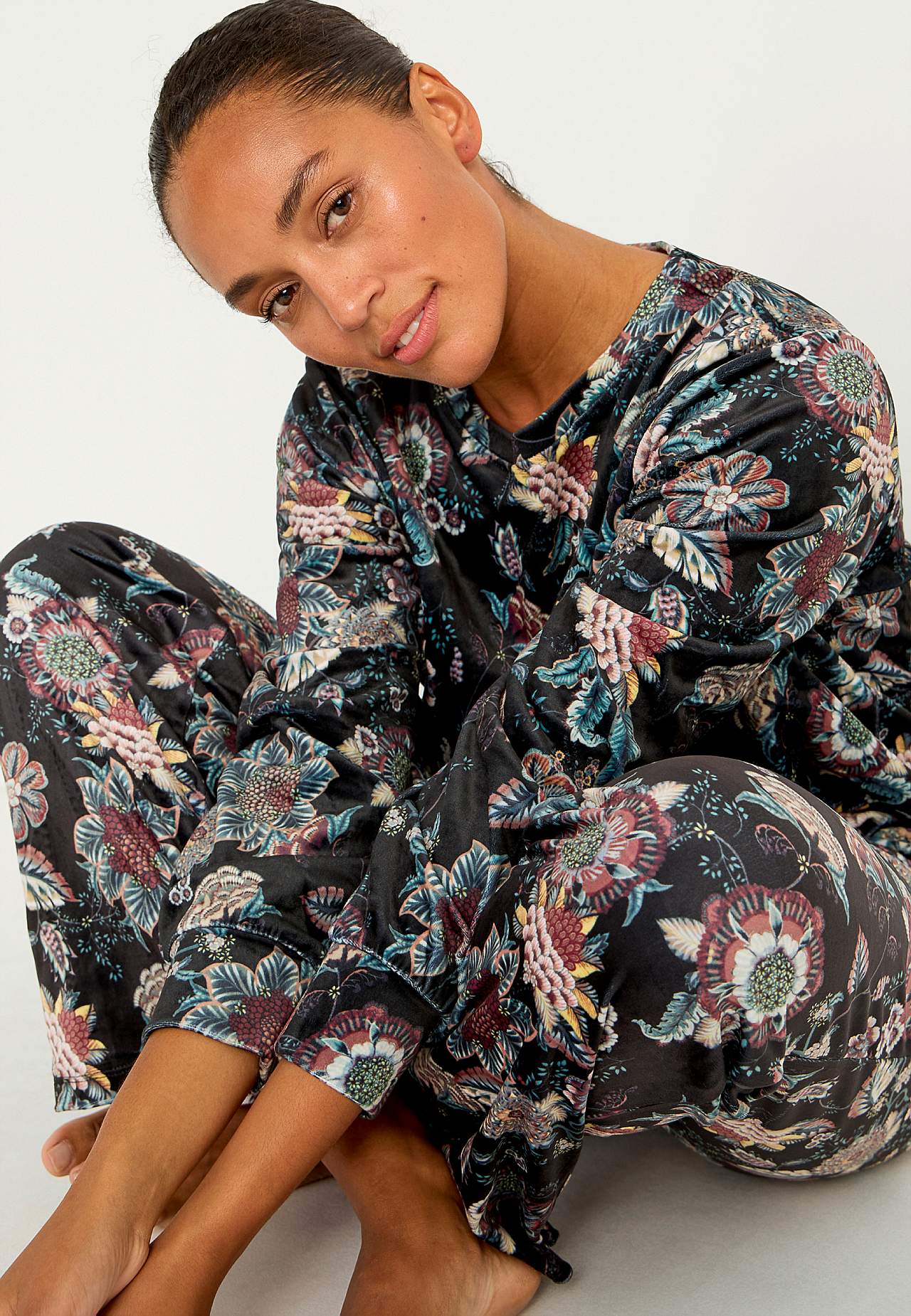 Sweter welurowy Vanja