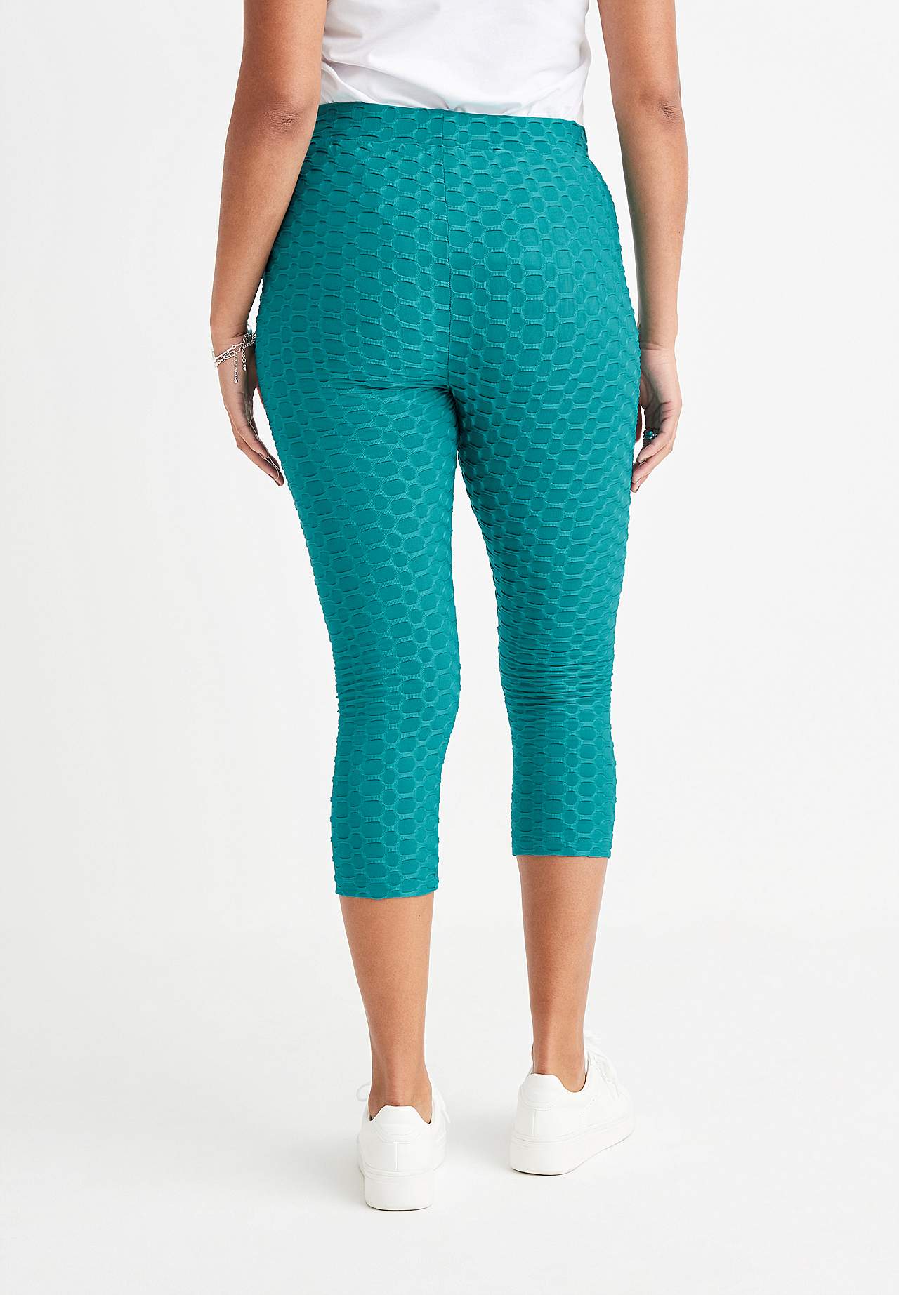 Legginsy rybaczki z wzorem strukturalnym