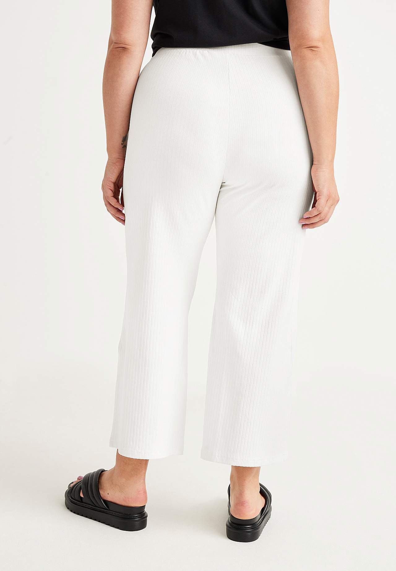 Prążkowane spodnie culottes