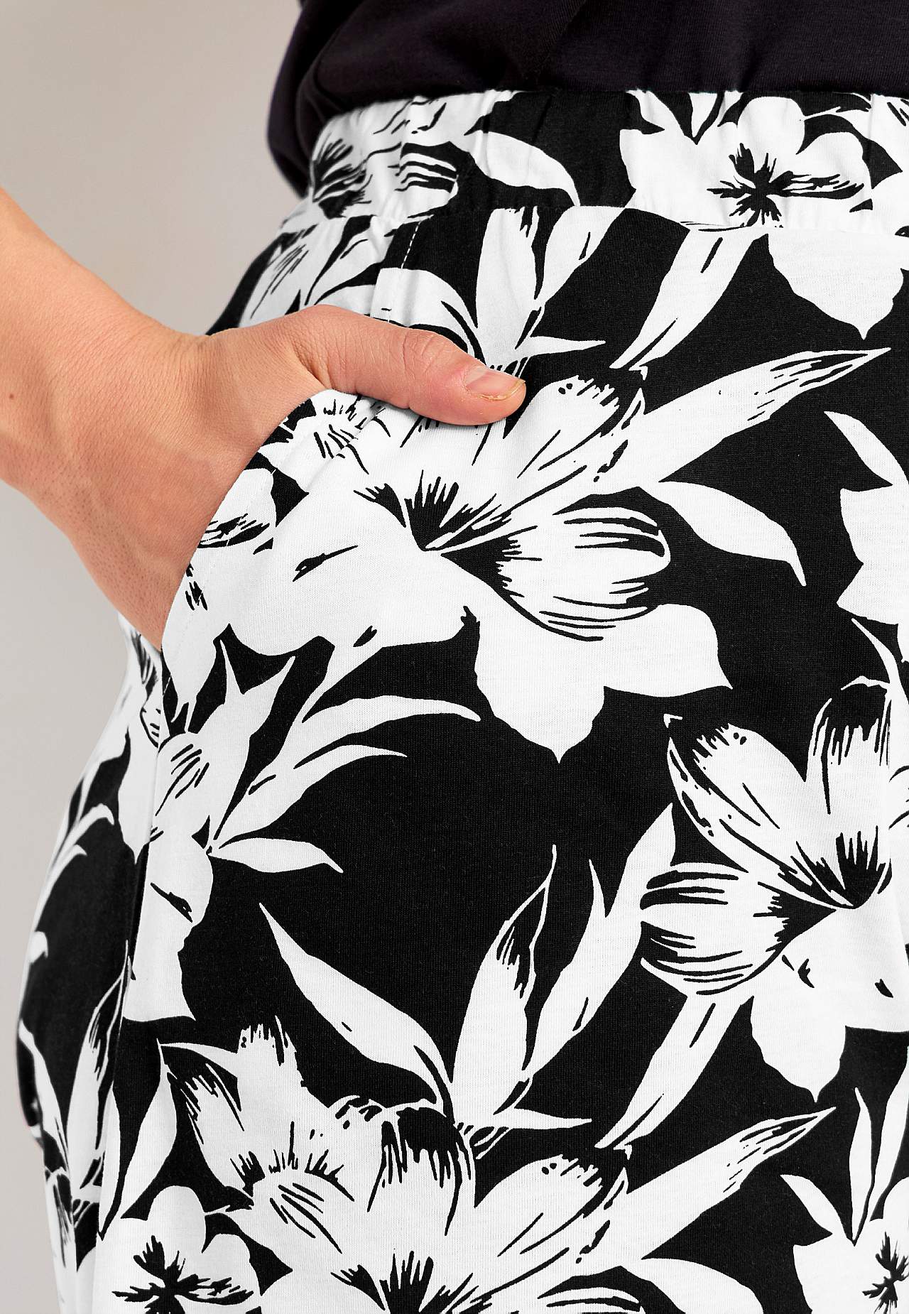 Krótkie spodnie culottes