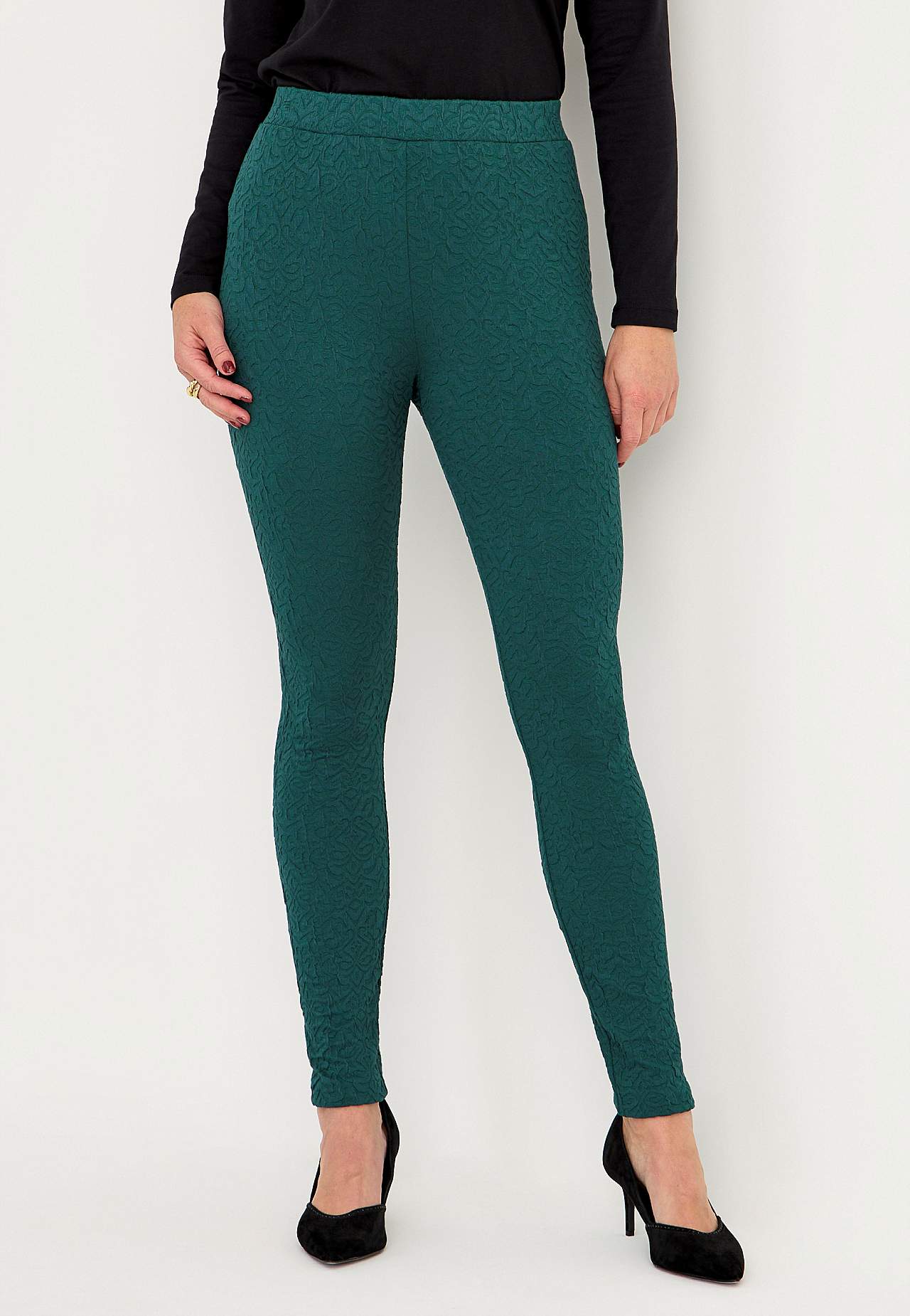 Legginsy z wzorem strukturalnym