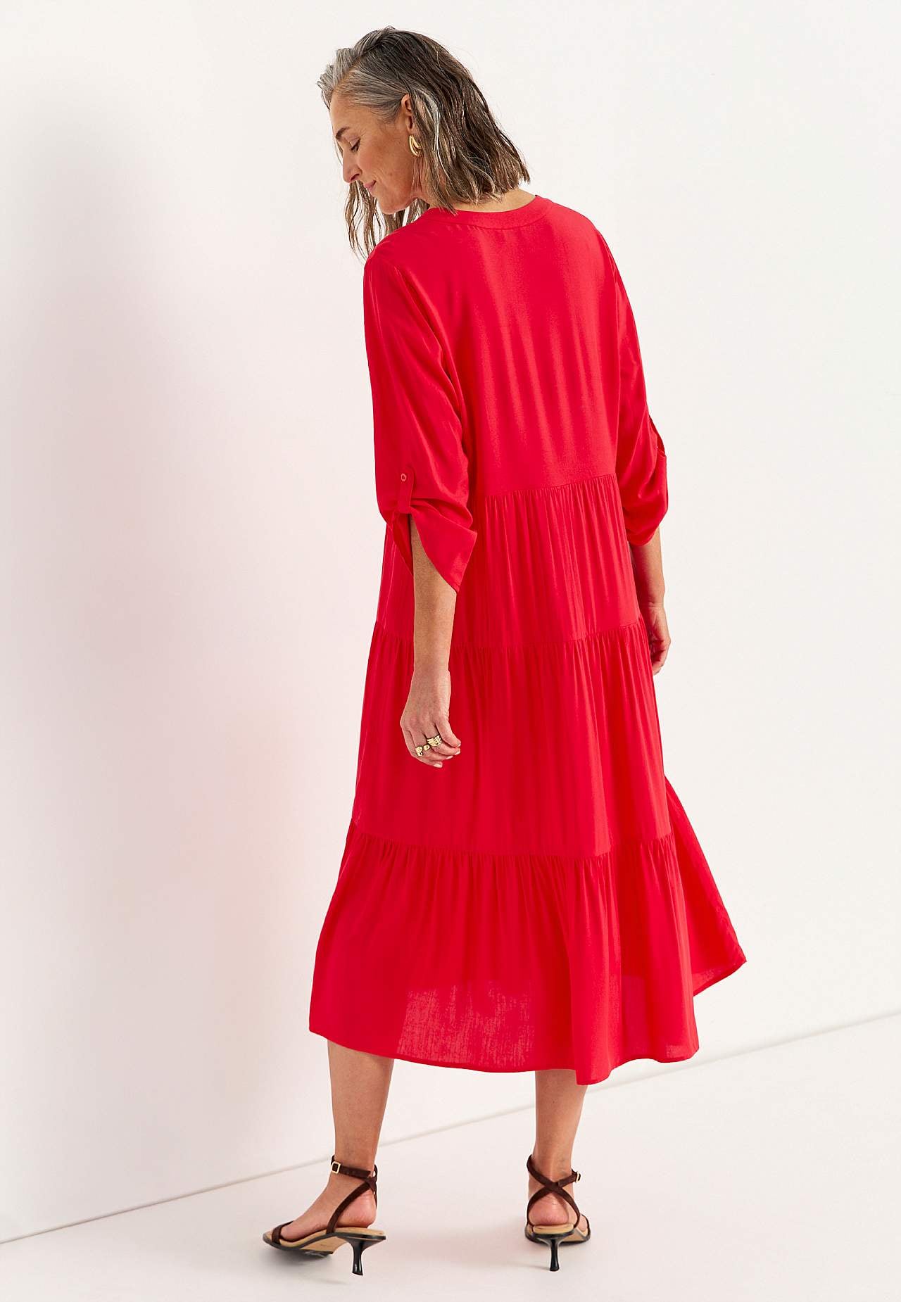 Sukienka z falbankami