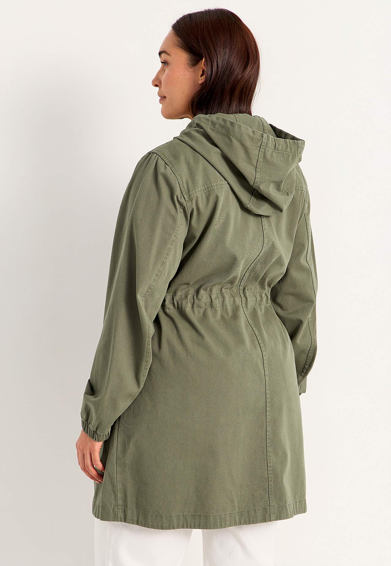 Parka z haftem