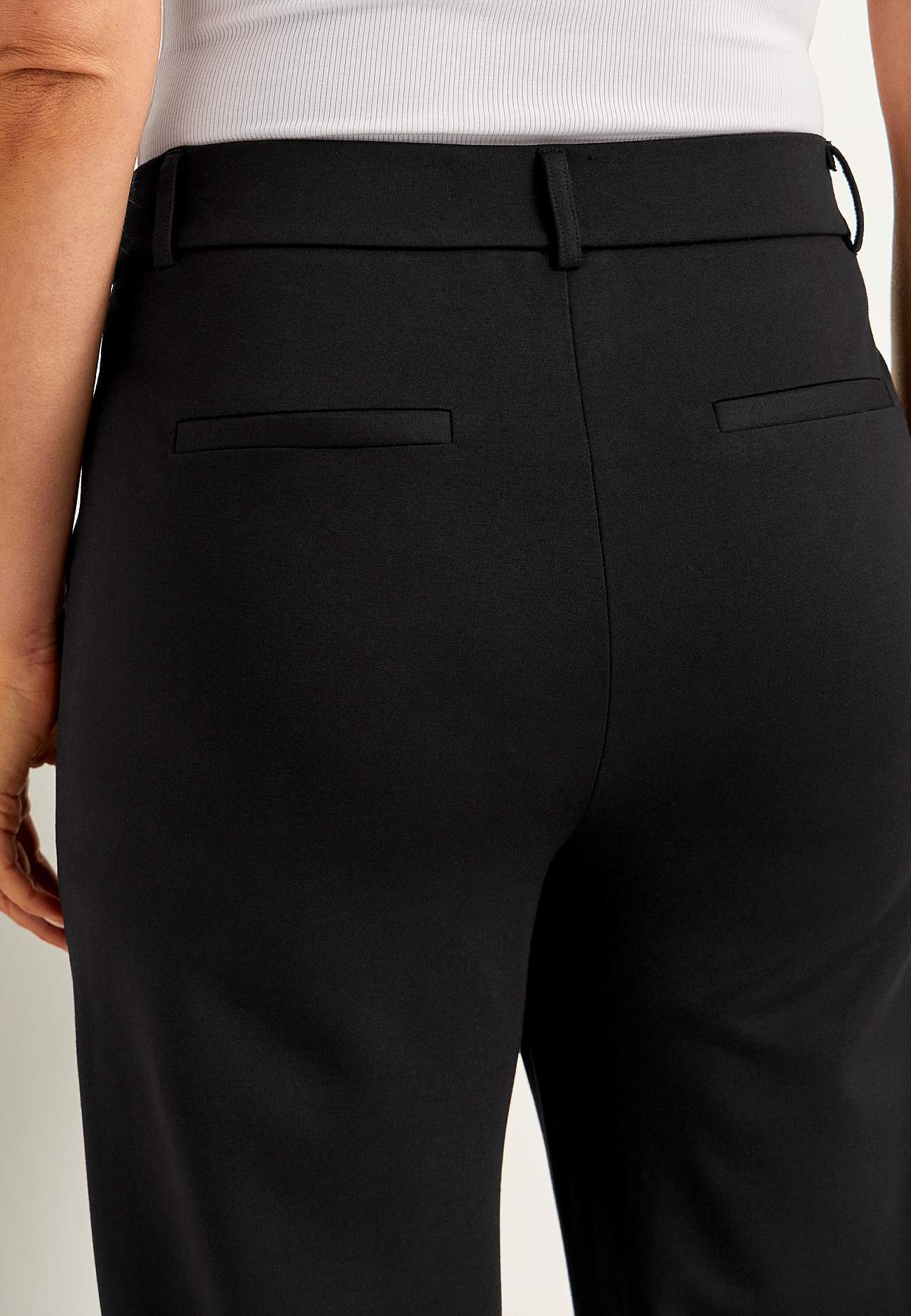 Szerokie spodnie z dżerseju z kieszeniami Lisa