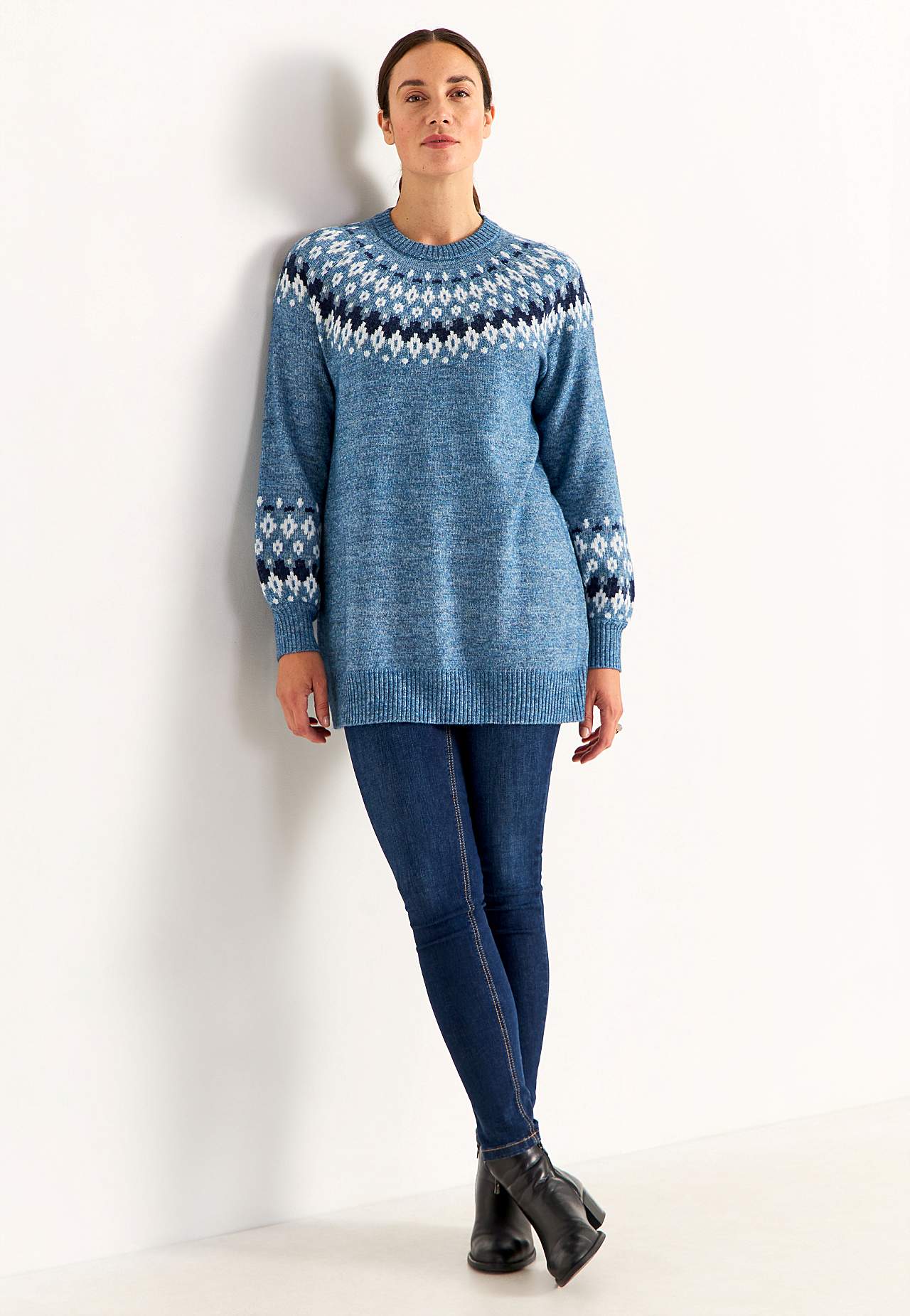 Dzianinowy sweter we wzorze żakardowym