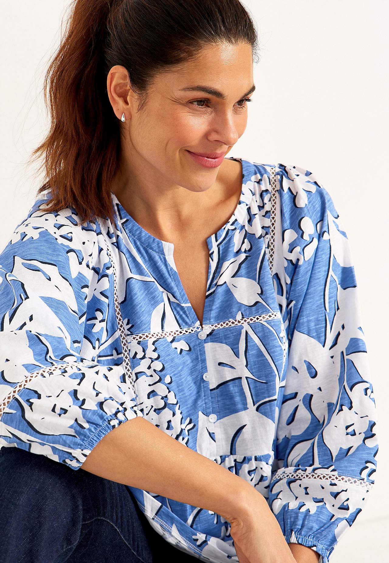 Top z dżerseju ze stylem boho