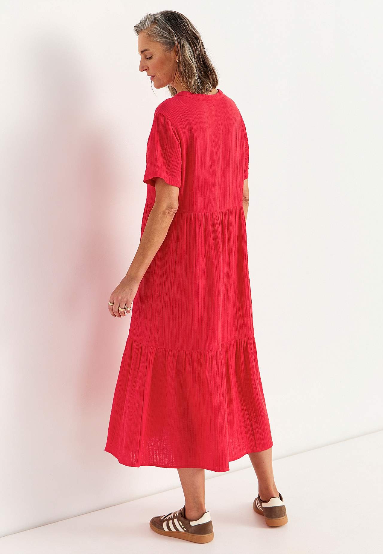 Sukienka z pofalowanej bawełny