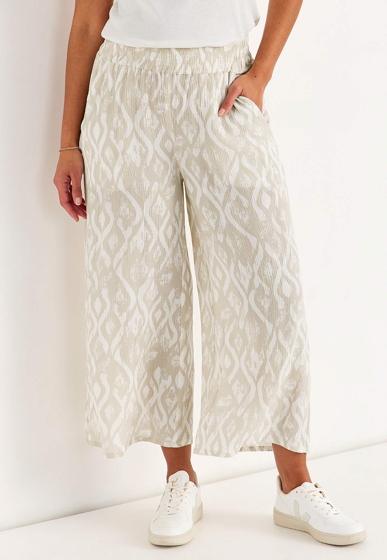 Kropowane spódnicospodnie