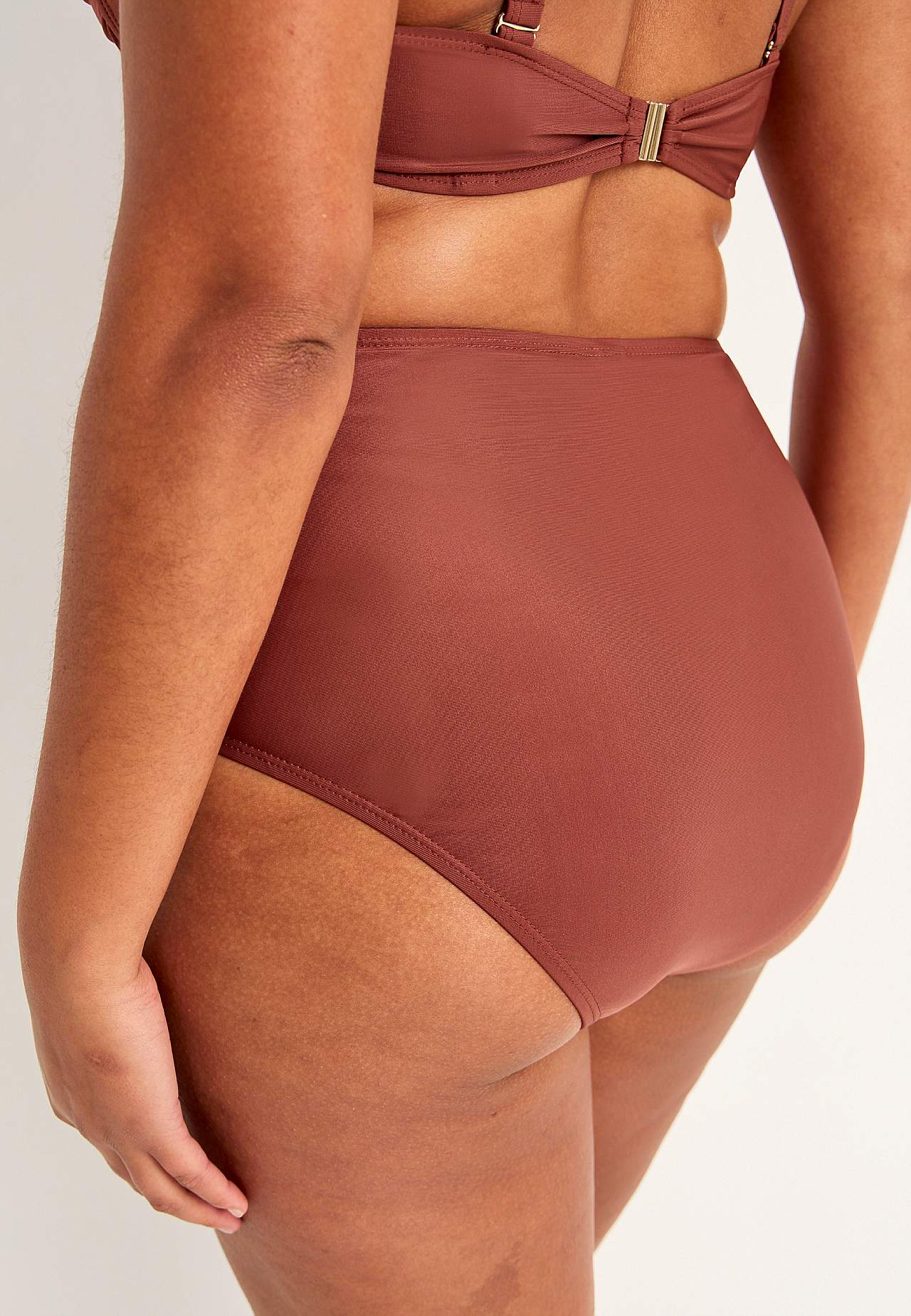 Dół bikini z wysokim stanem Verona