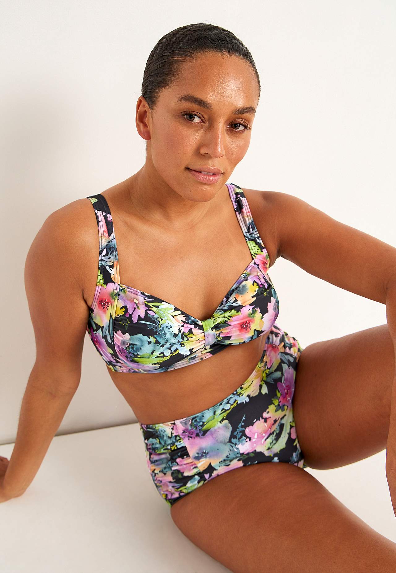 Bezprzewodowy biustonosz bikini
