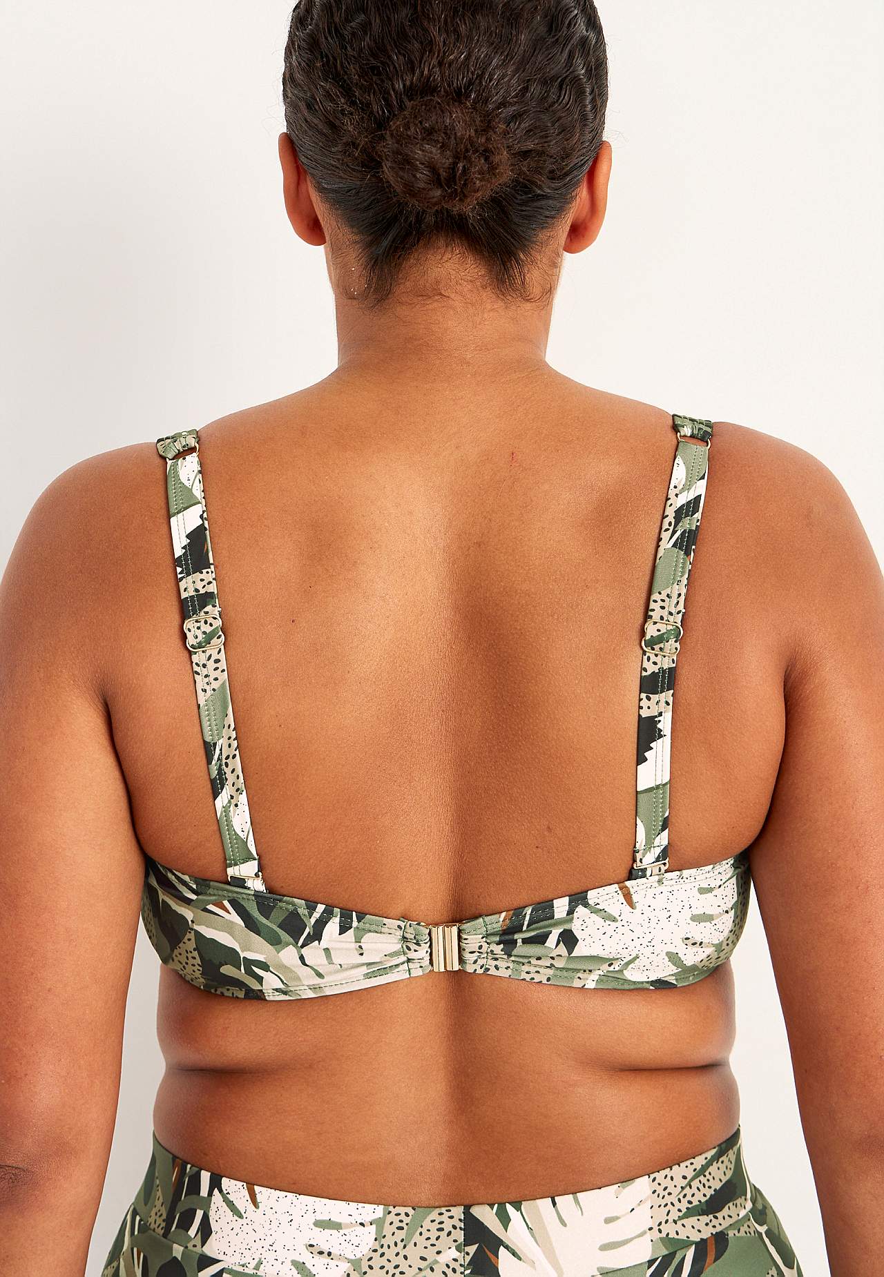 Bezprzewodowy biustonosz bikini