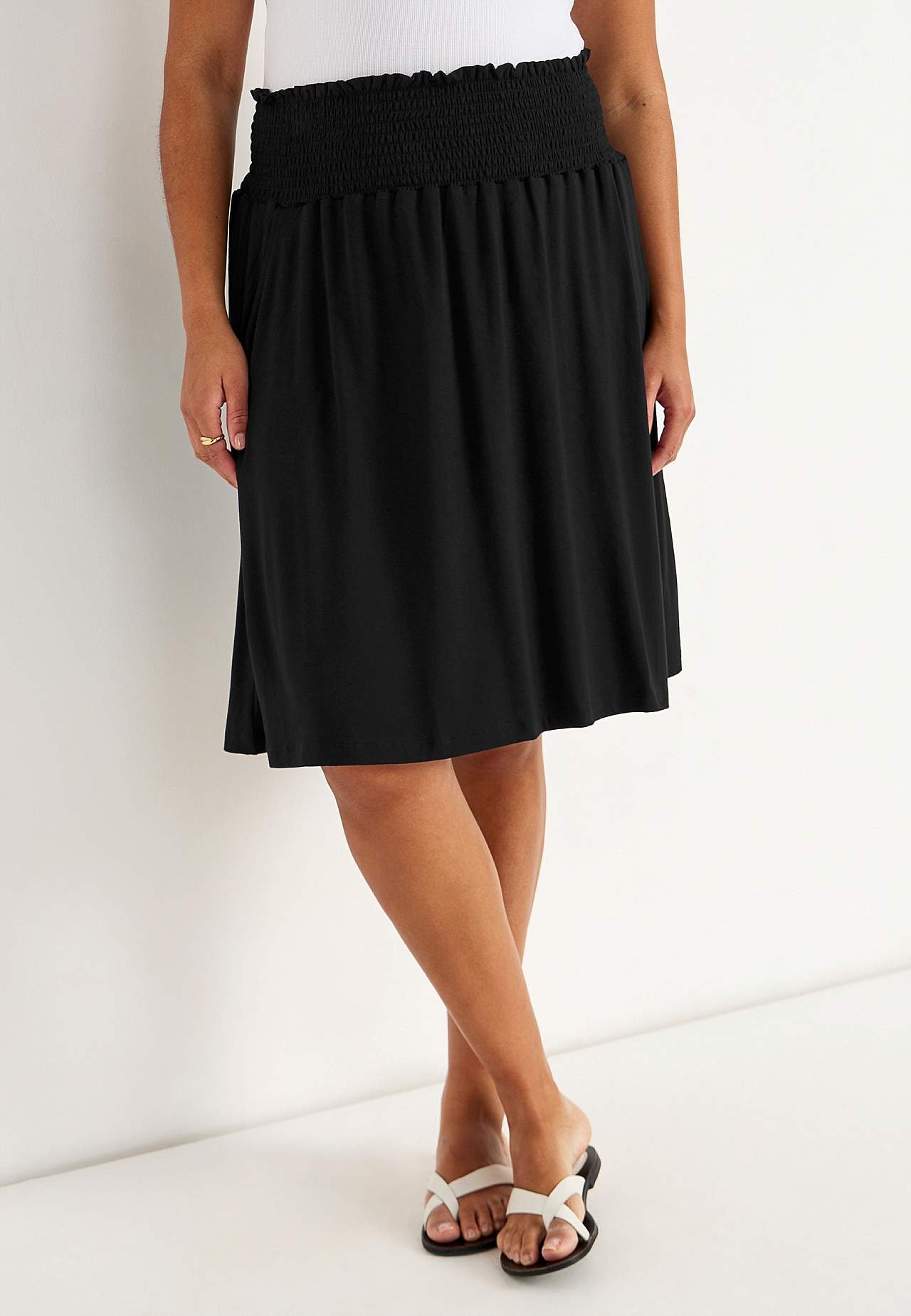 Spódnica z dżerseju z kieszeniami