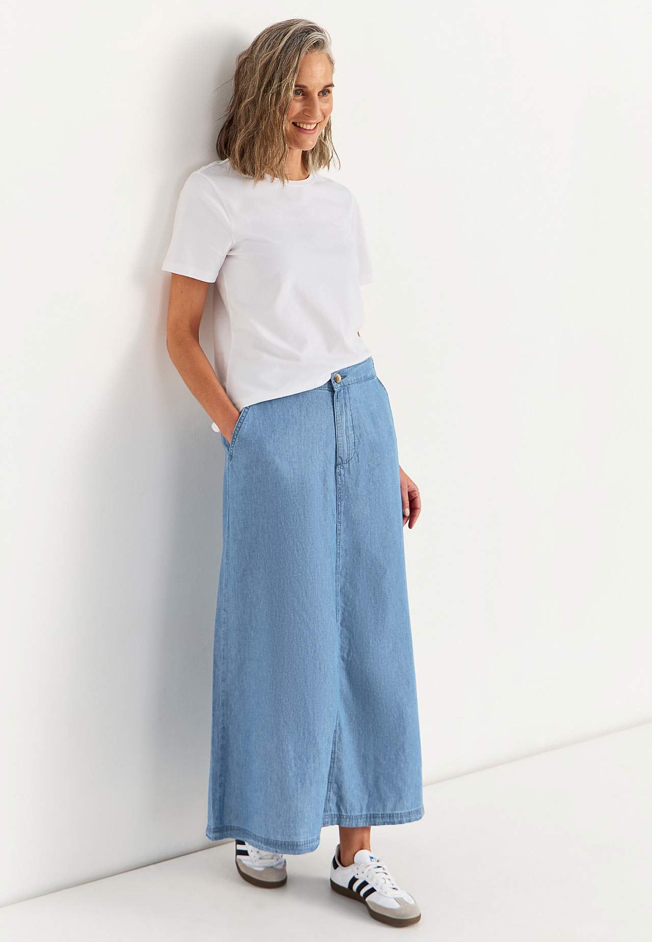 Spódnica jeansowa z kieszeniami