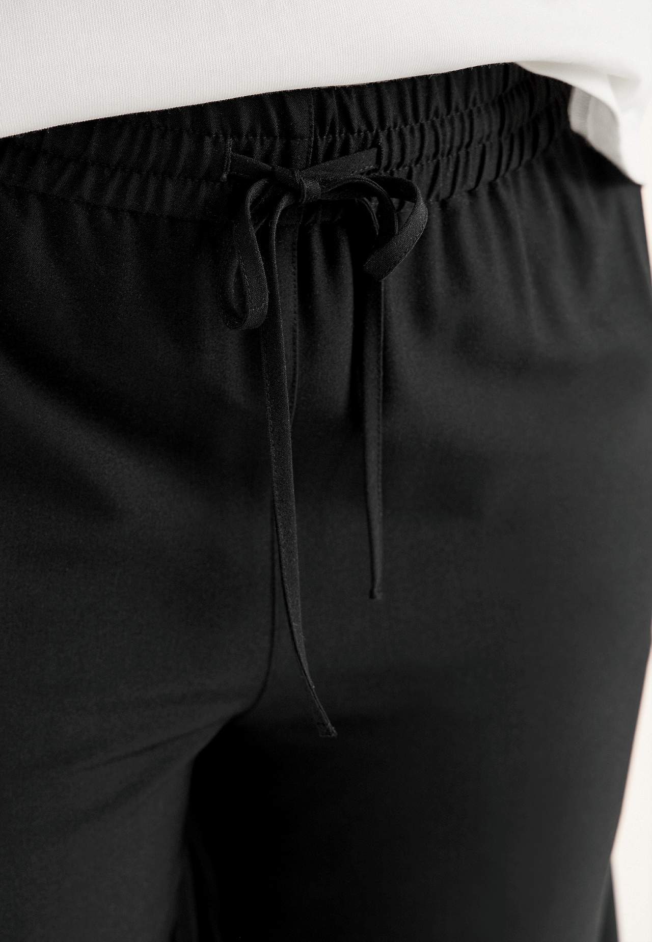 Eleganckie spodnie bez zapięcia Pia