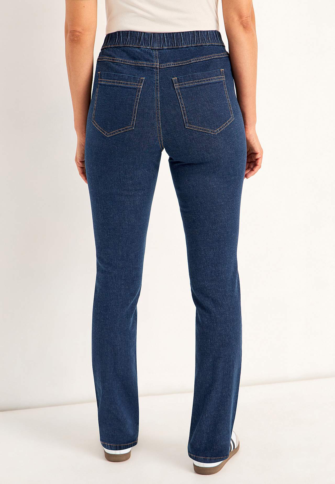 Elastyczne i wąskie jegginsy