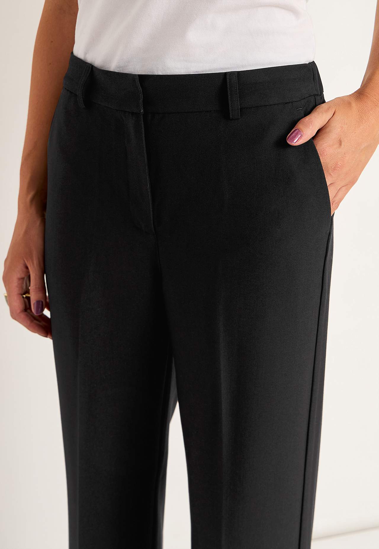 Spodnie wizytowe z kantem Pia