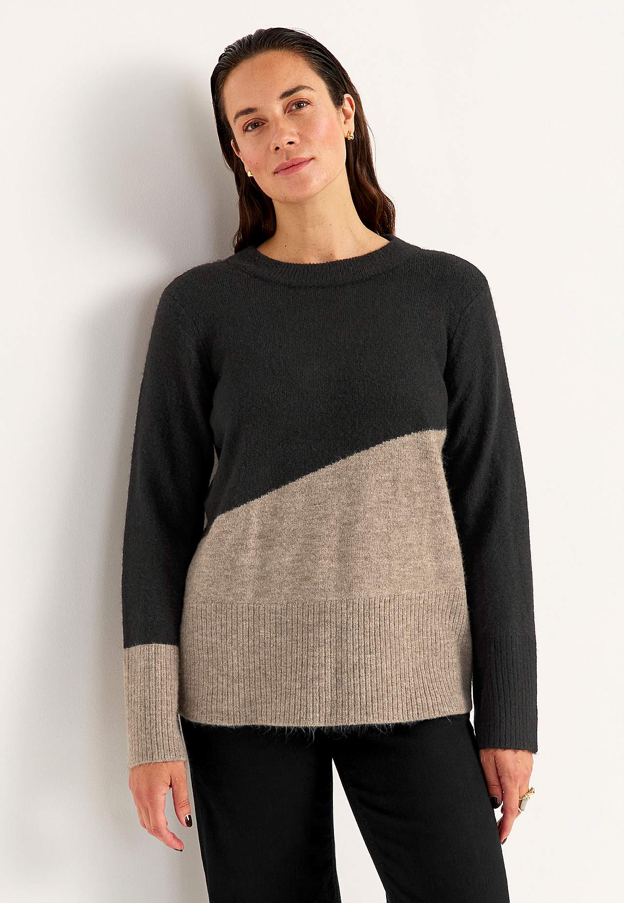 Dzianinowy sweter z okrągłym dekoltem