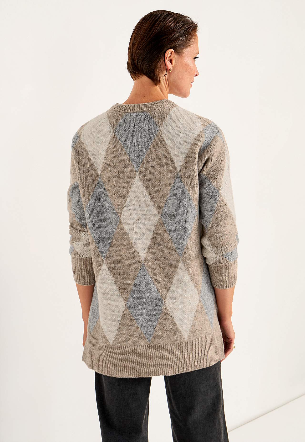 Dzianinowa tunika z rozcięciami