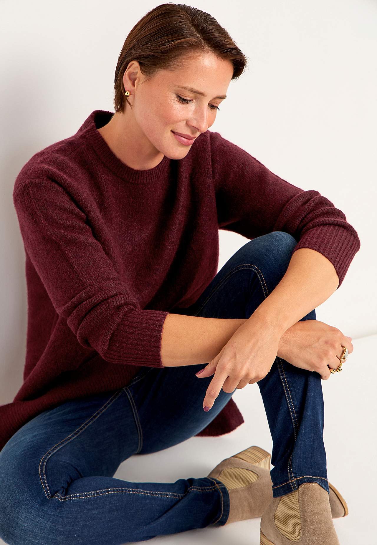 Dzianinowa tunika z rozcięciami