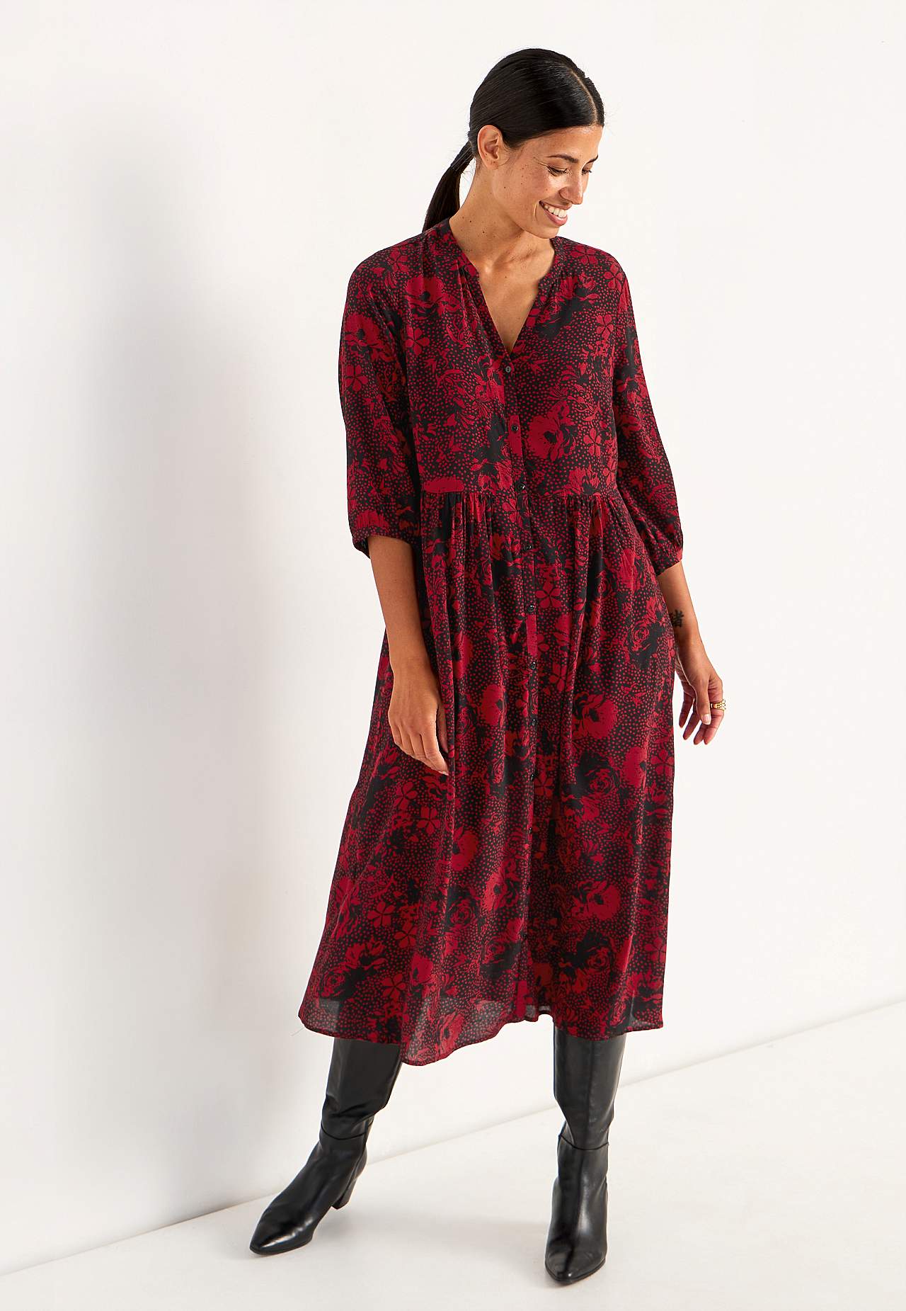 Sukienka z wiskozy w kwiaty