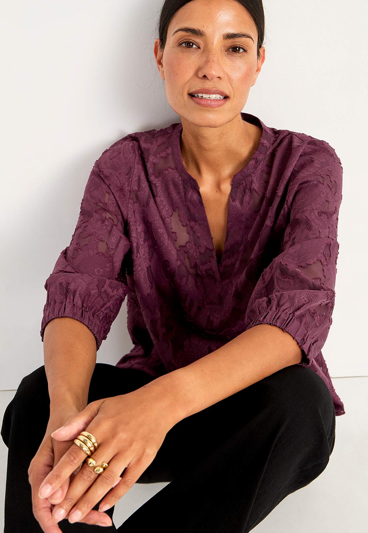 Transparentna bluzka z tkaniny żakardowej