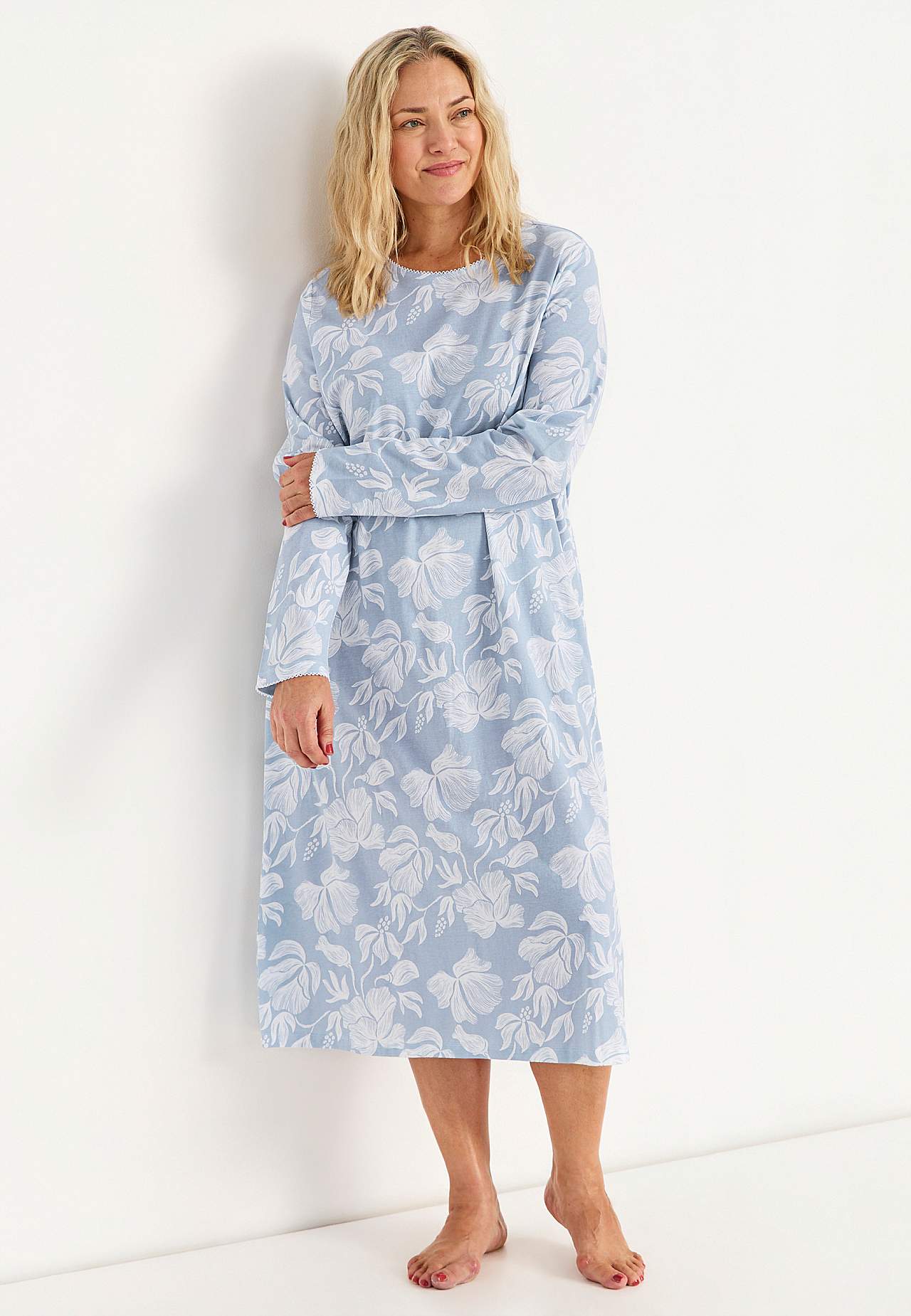 Koszula nocna w kwiaty