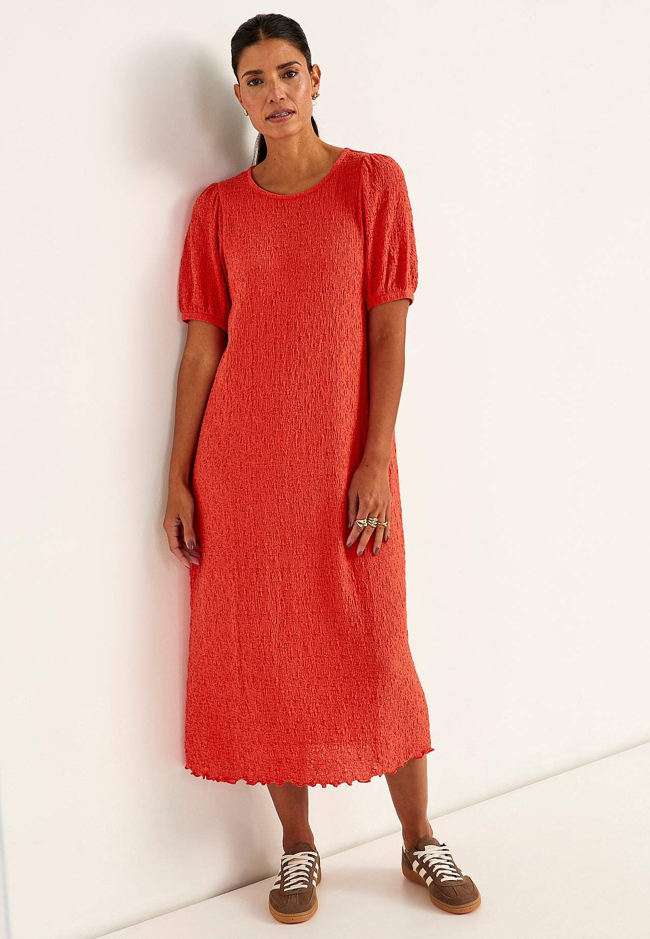 Dżersejowa sukienka ze strukturą