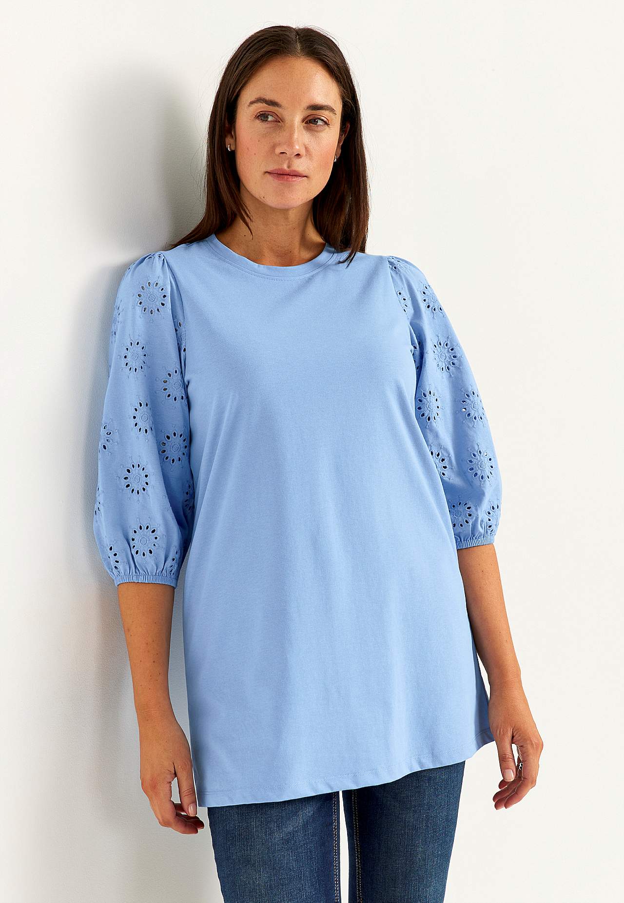 Tunika z dżerseju z haftowanymi rękawami